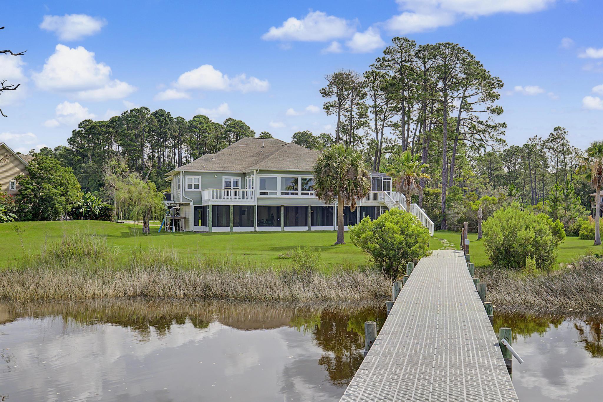 BAYSIDE - Residential