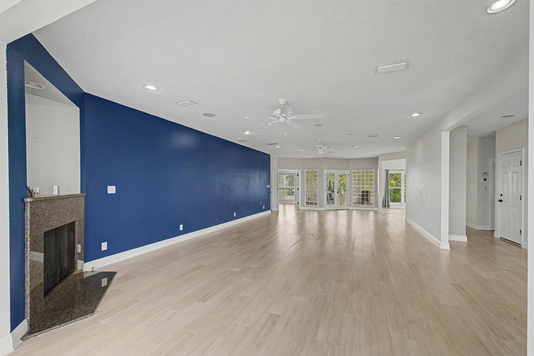 BAYSIDE - Residential