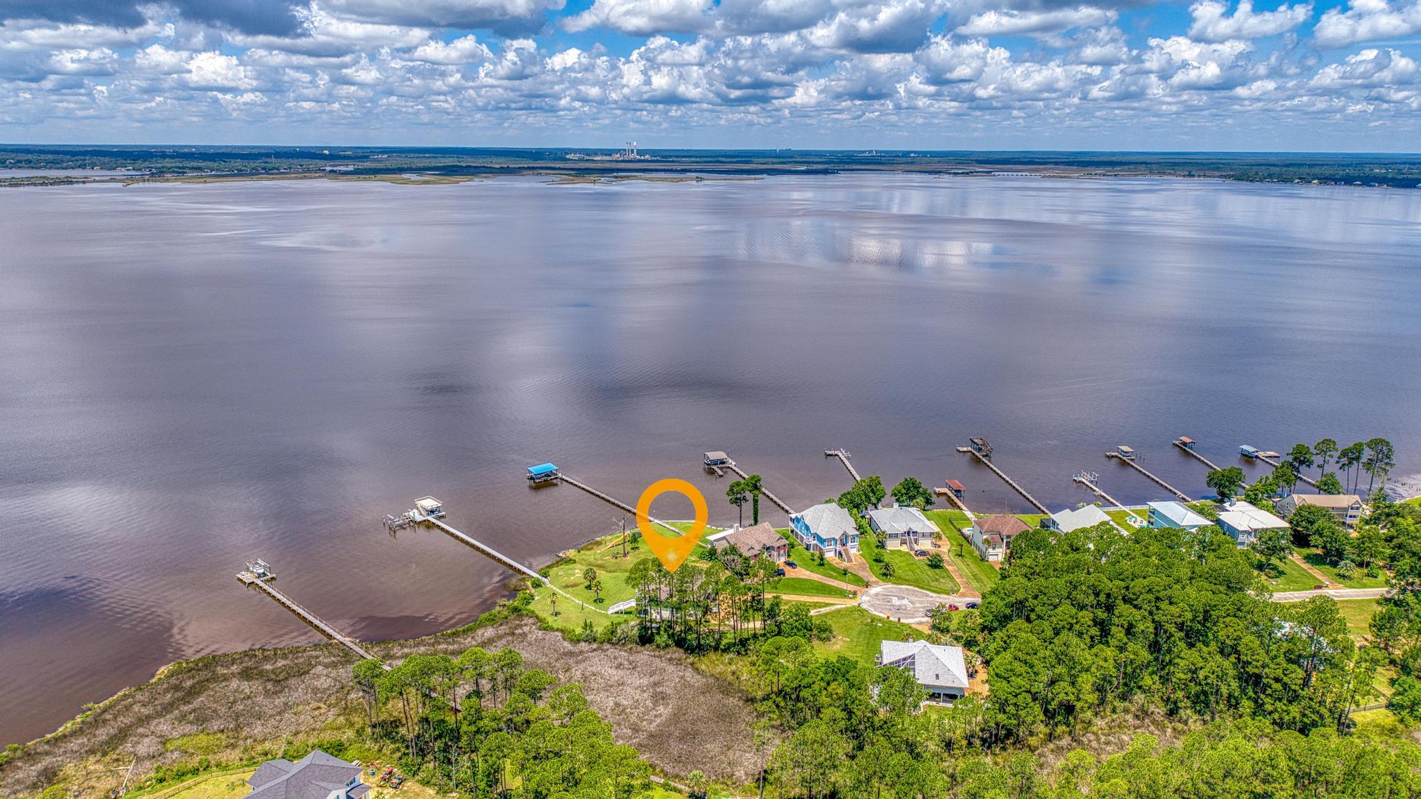BAYSIDE - Residential