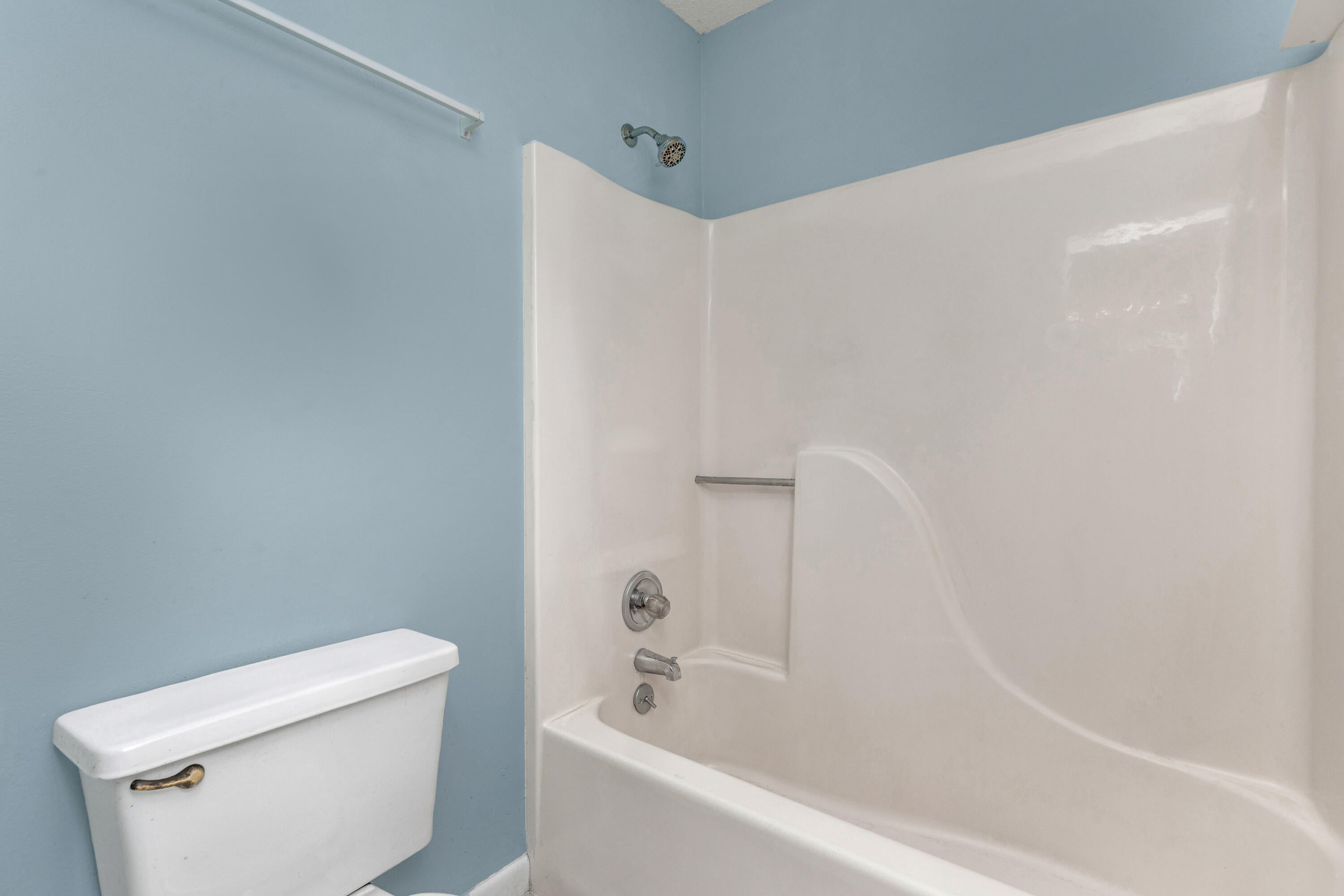 ROYAL OAK VILLAS BLUEWATER BAY - Residential