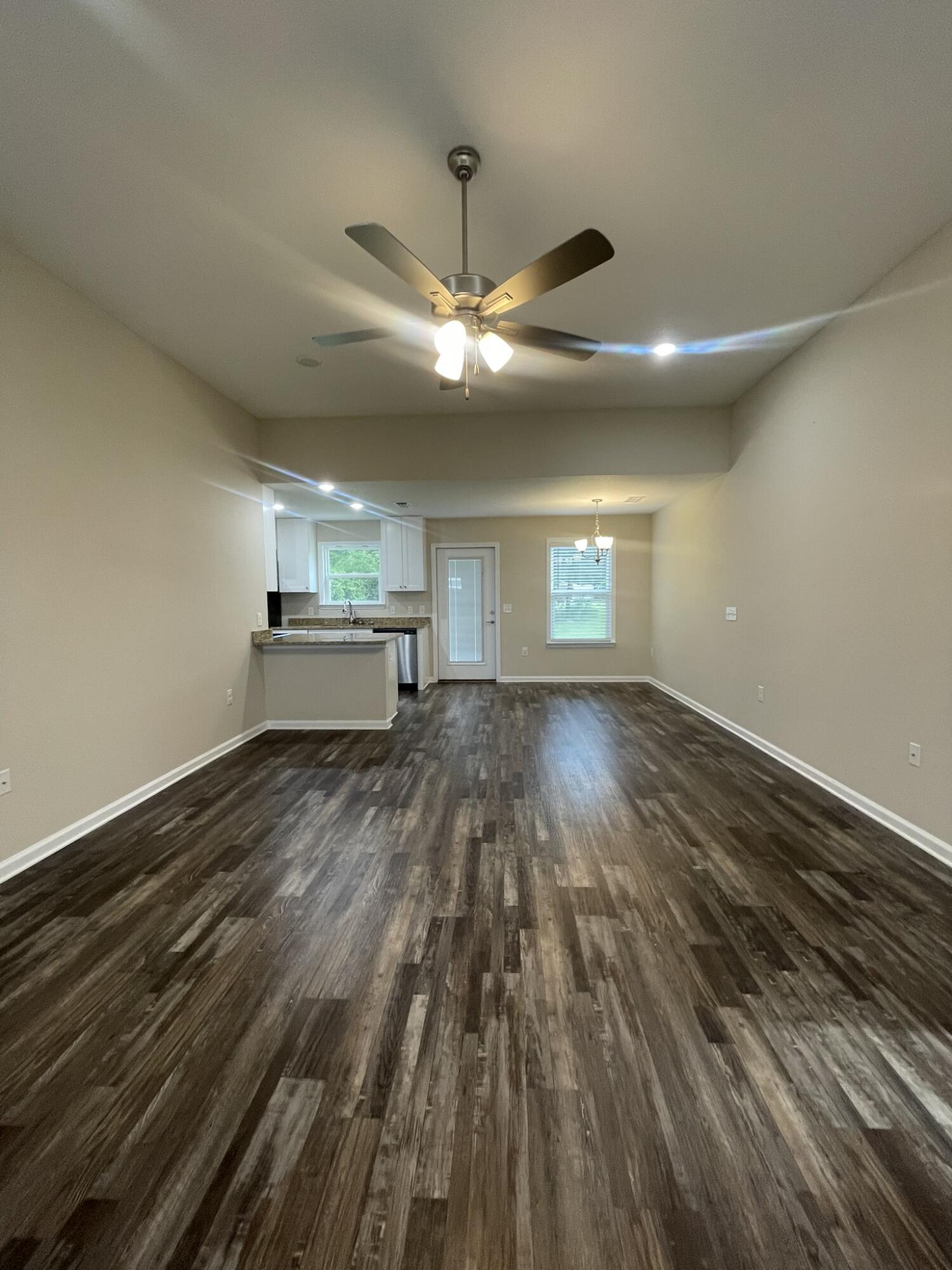 OAKDALE MIN/FARMS - Residential Lease