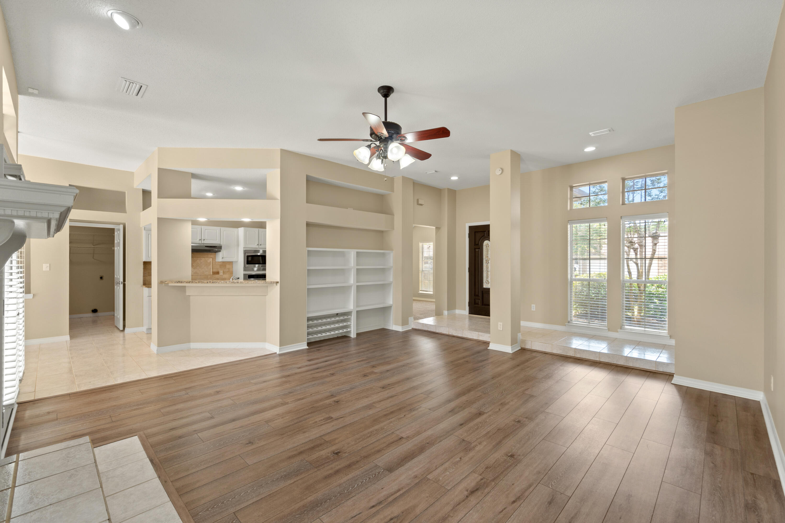 INDIAN TRAIL ESTATES - Residential