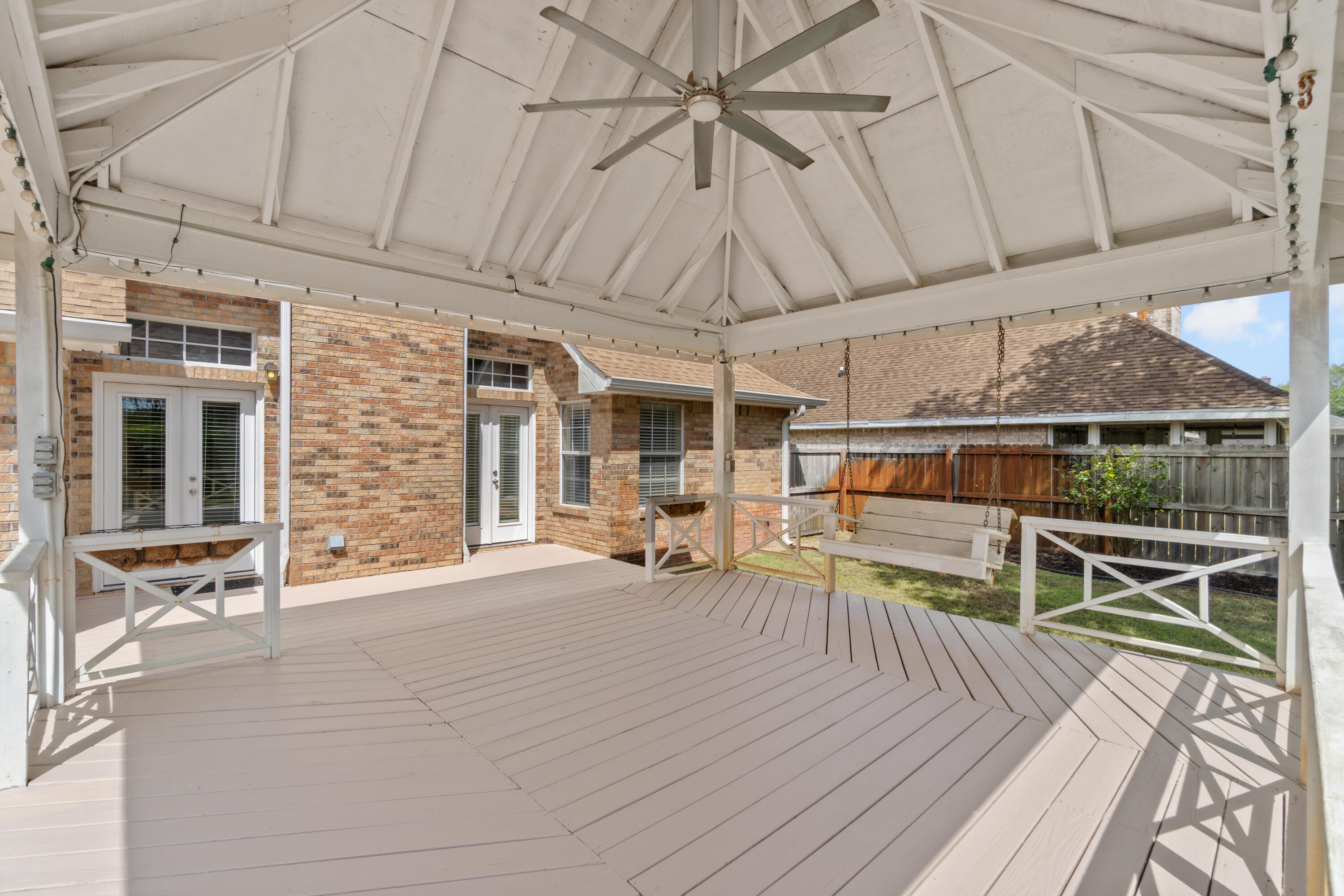 INDIAN TRAIL ESTATES - Residential