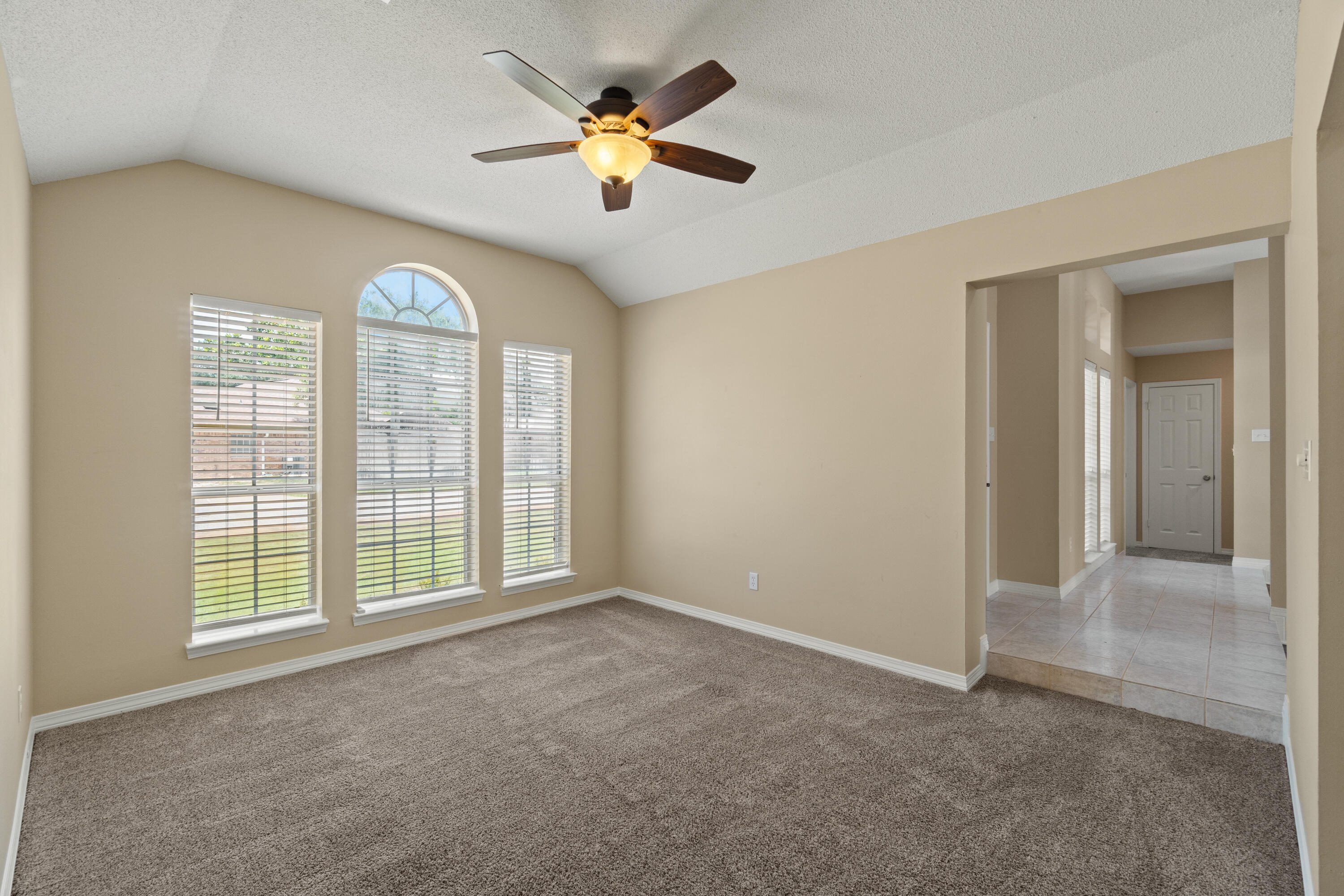 INDIAN TRAIL ESTATES - Residential