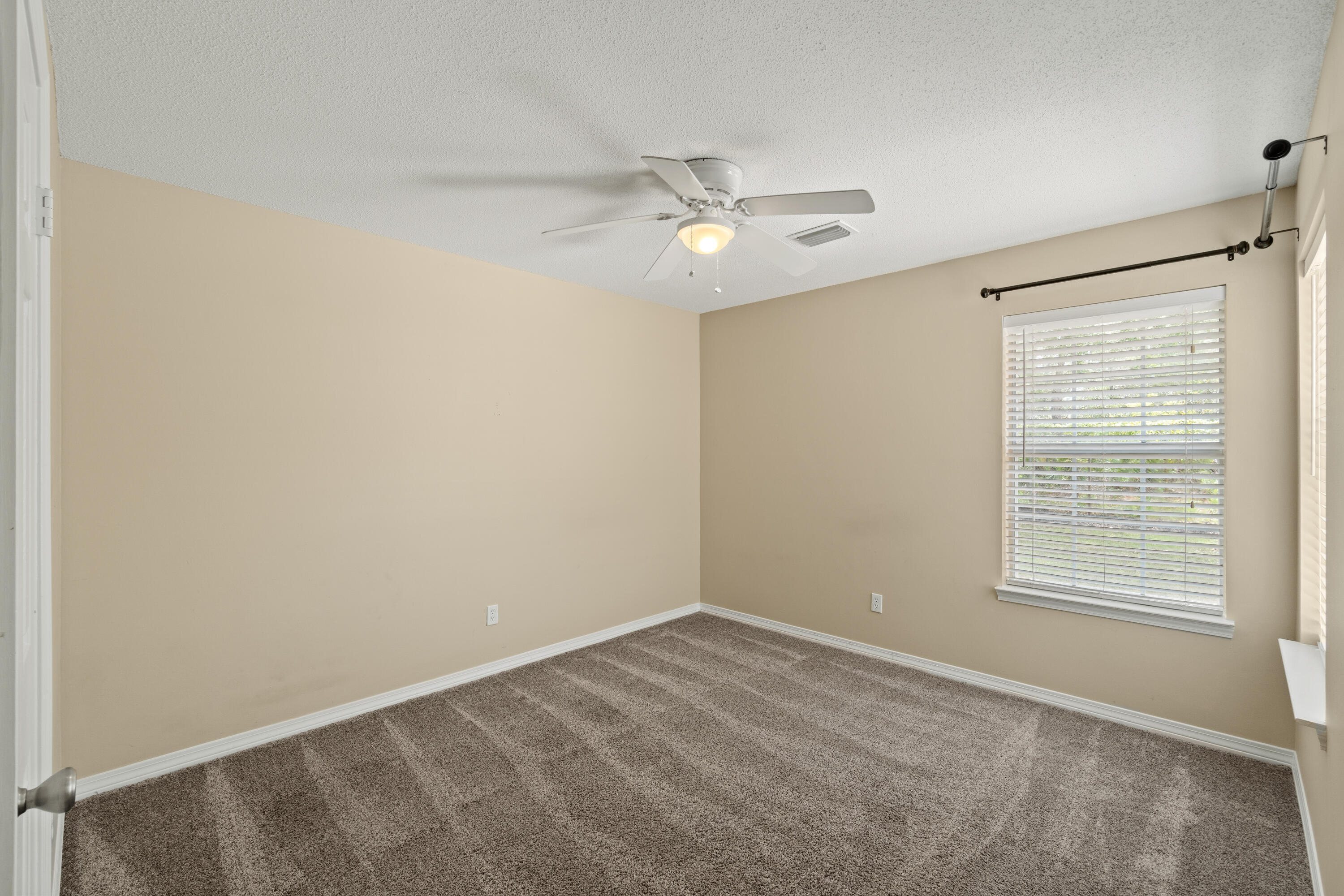INDIAN TRAIL ESTATES - Residential