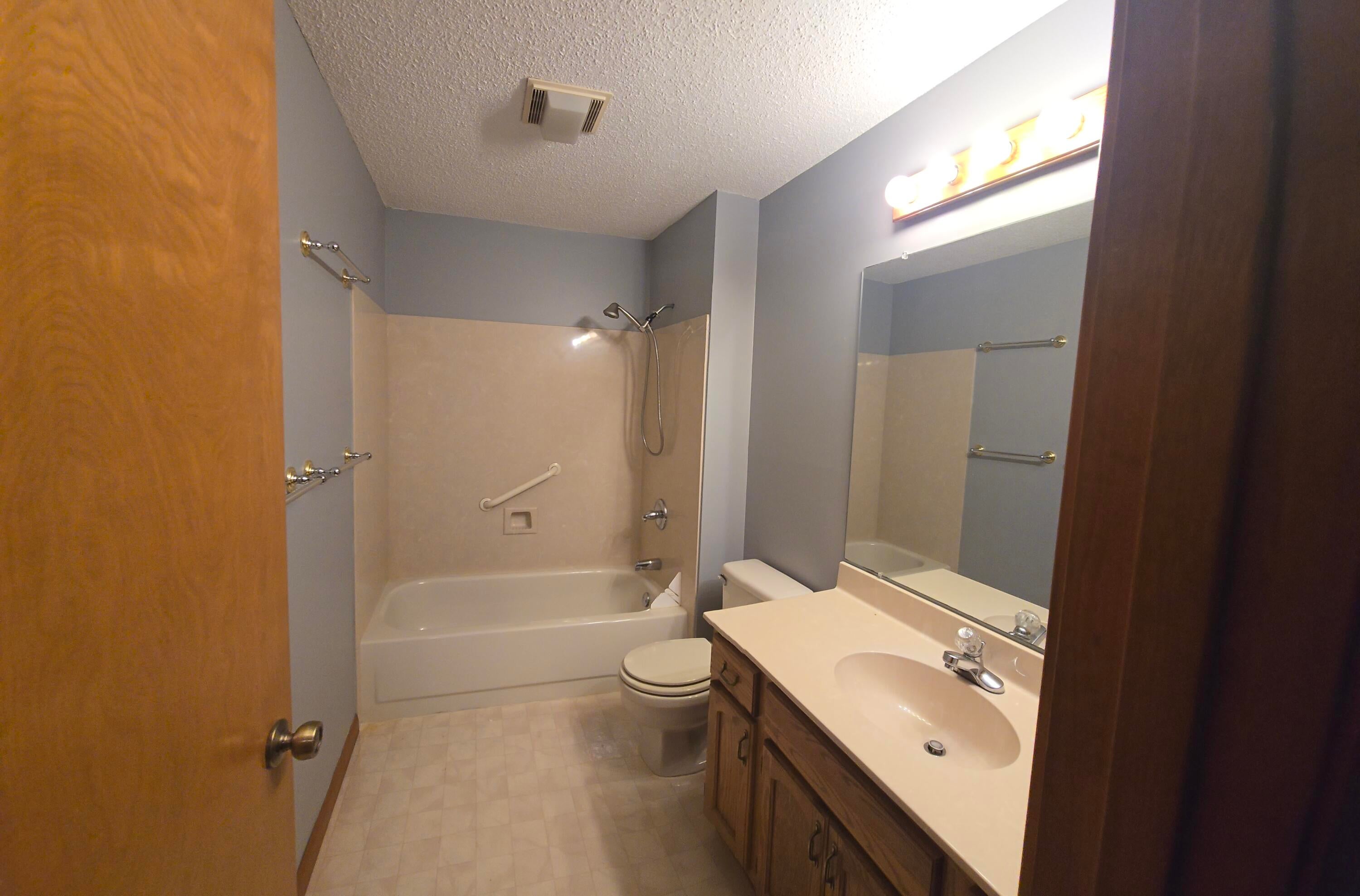 CEDAR RIDGE PH 7A - Residential Lease