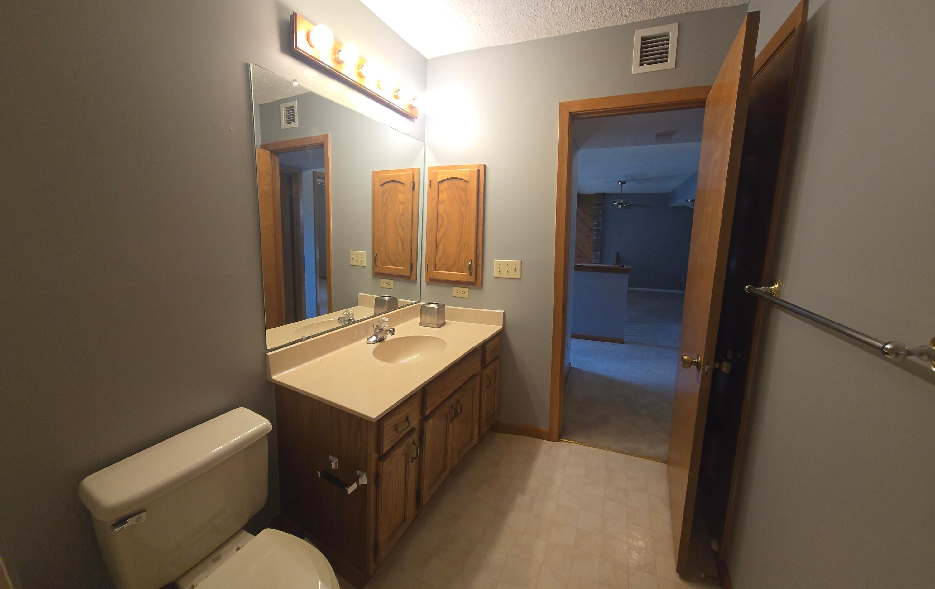 CEDAR RIDGE PH 7A - Residential Lease