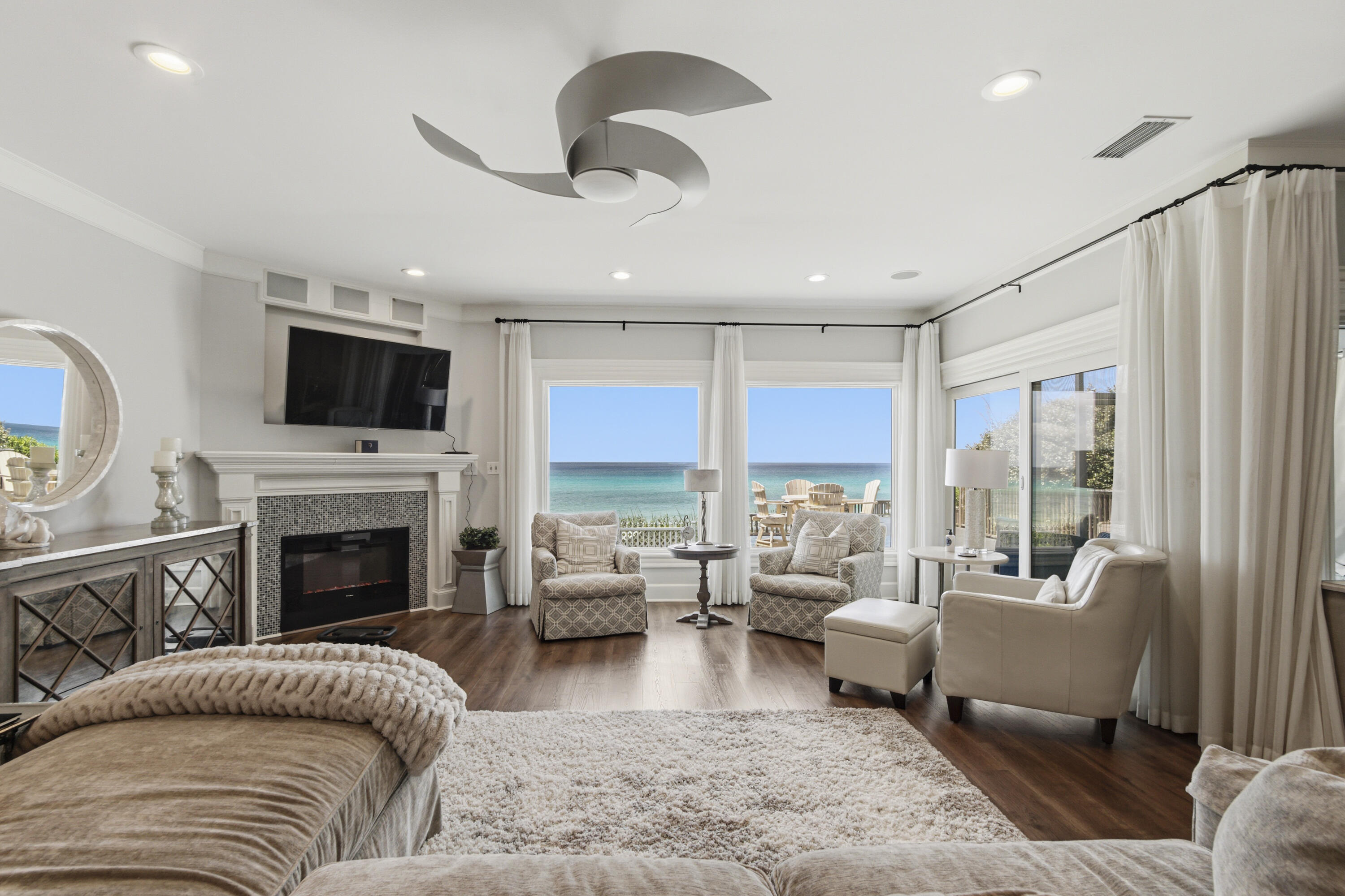 SAND CLIFFS - Residential