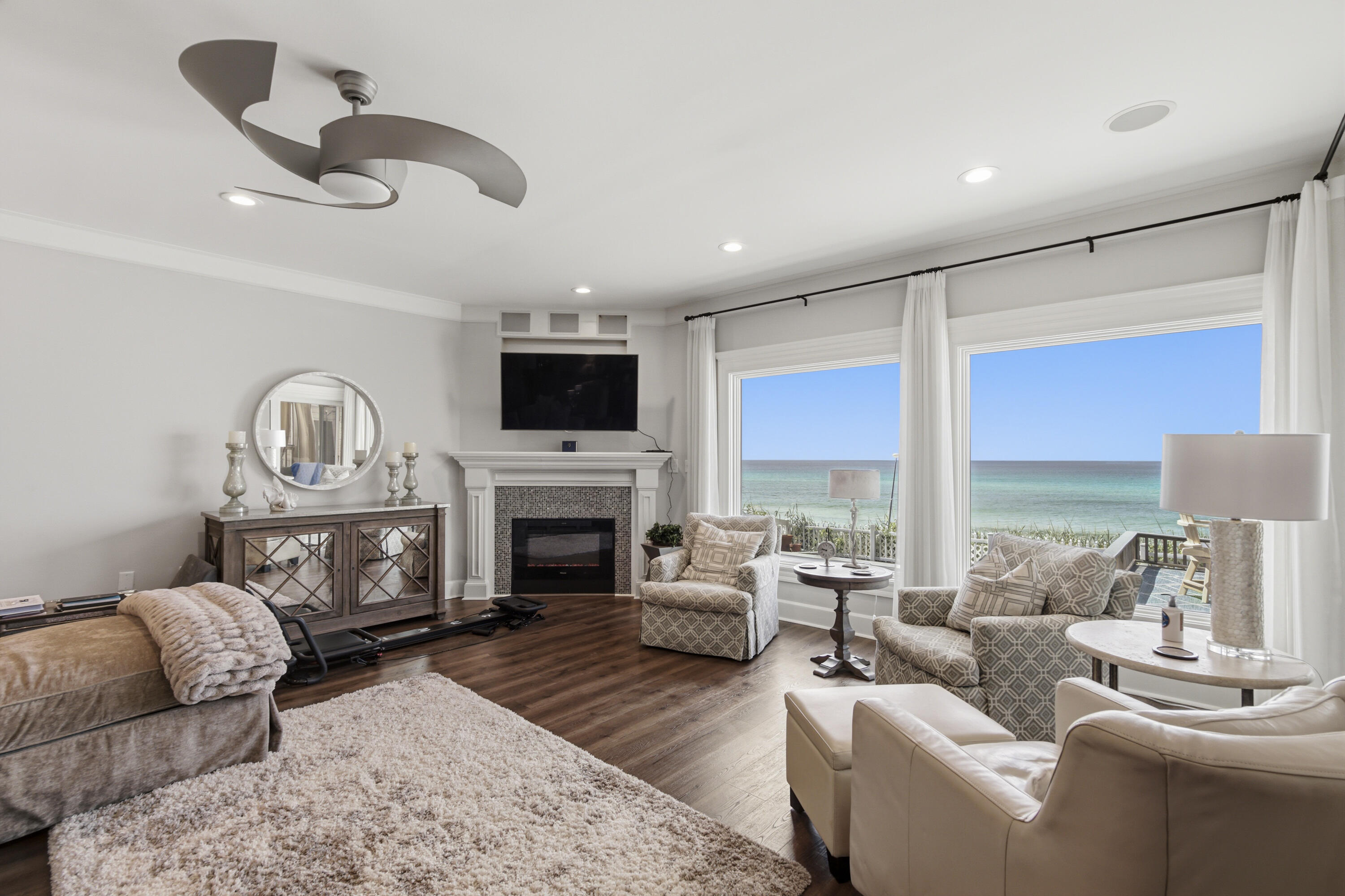 SAND CLIFFS - Residential