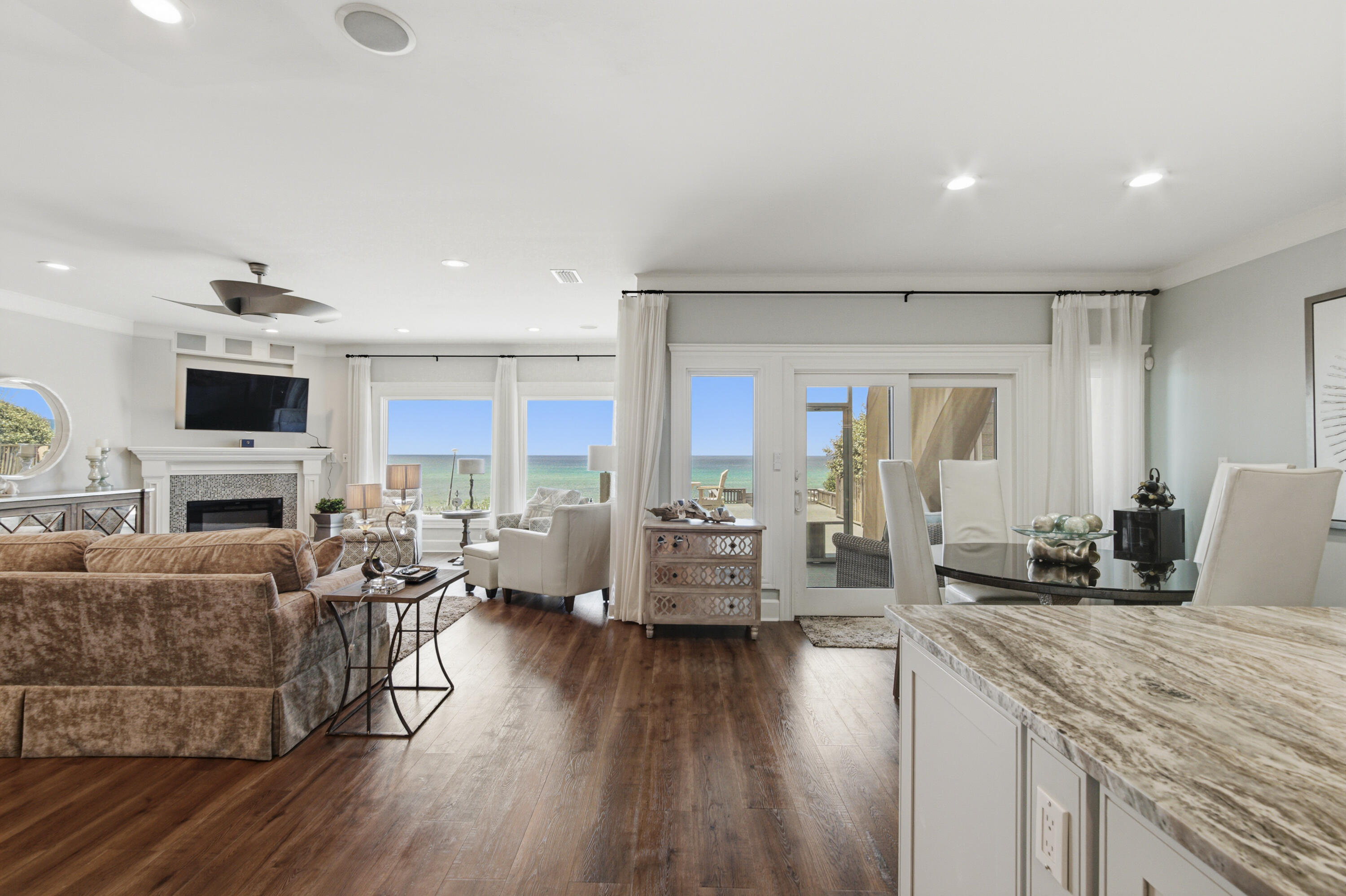 SAND CLIFFS - Residential