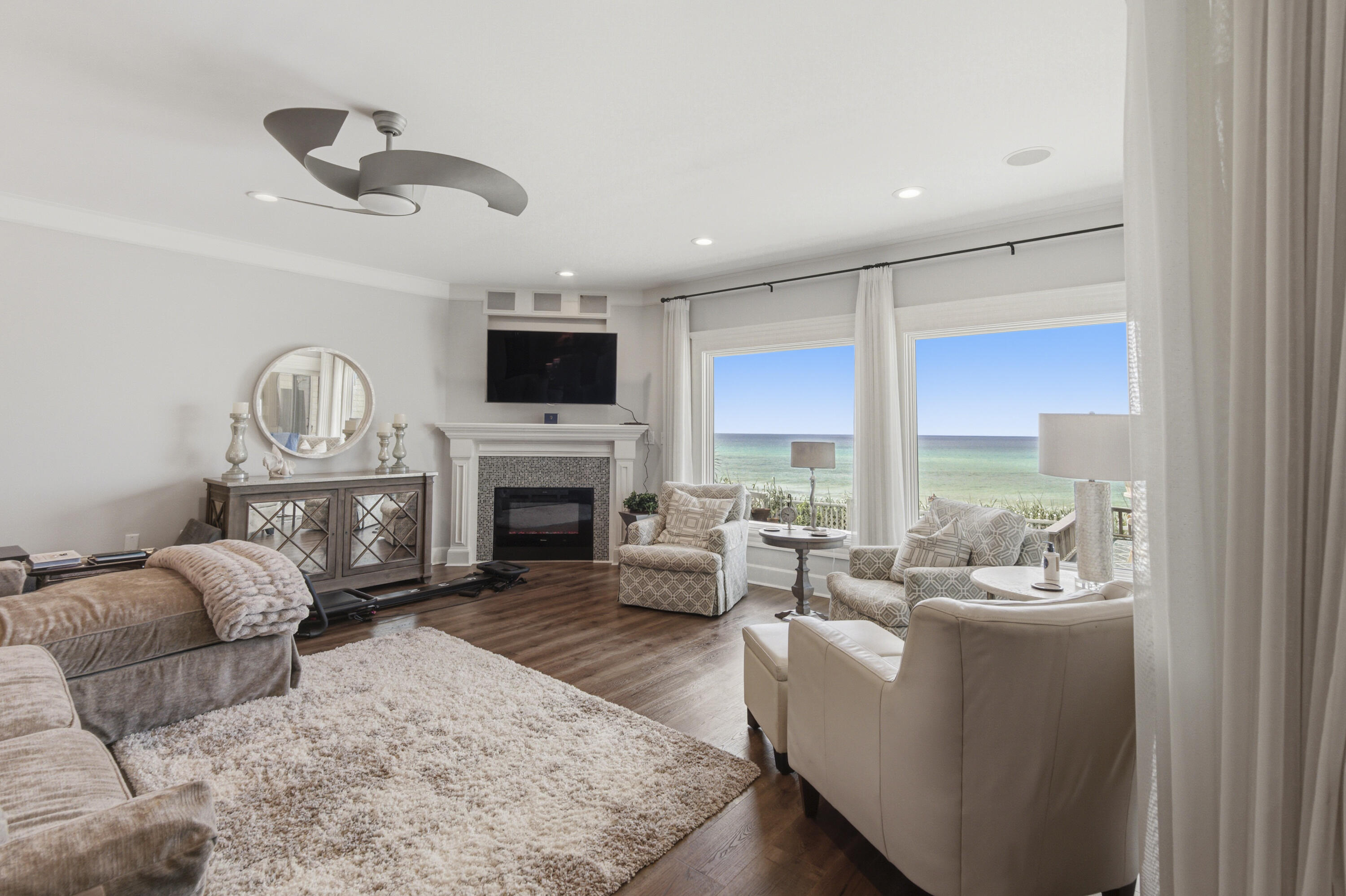 SAND CLIFFS - Residential