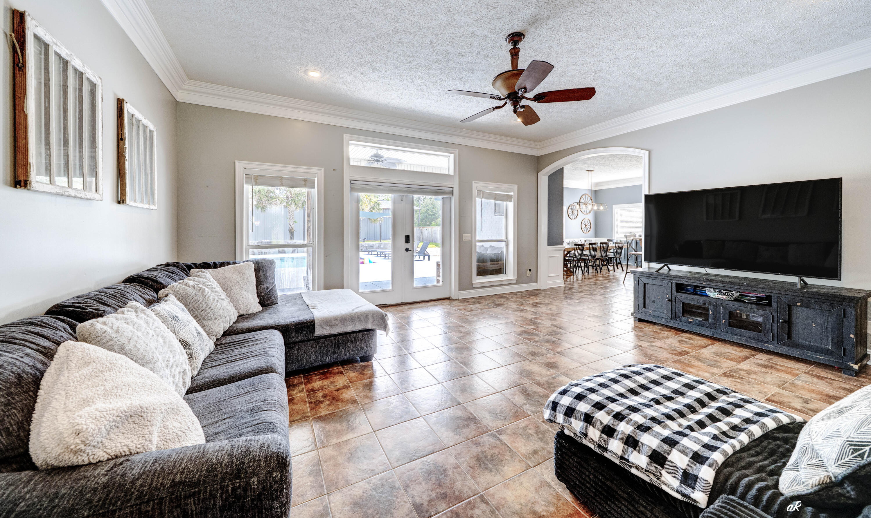 White Oaks - Residential