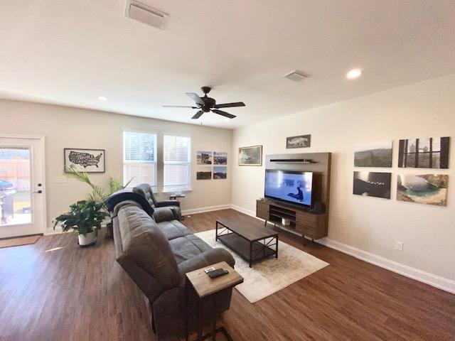 GOLF VILLA CONDOMINIUMS AT BLUEWATER BAY - Residential Lease