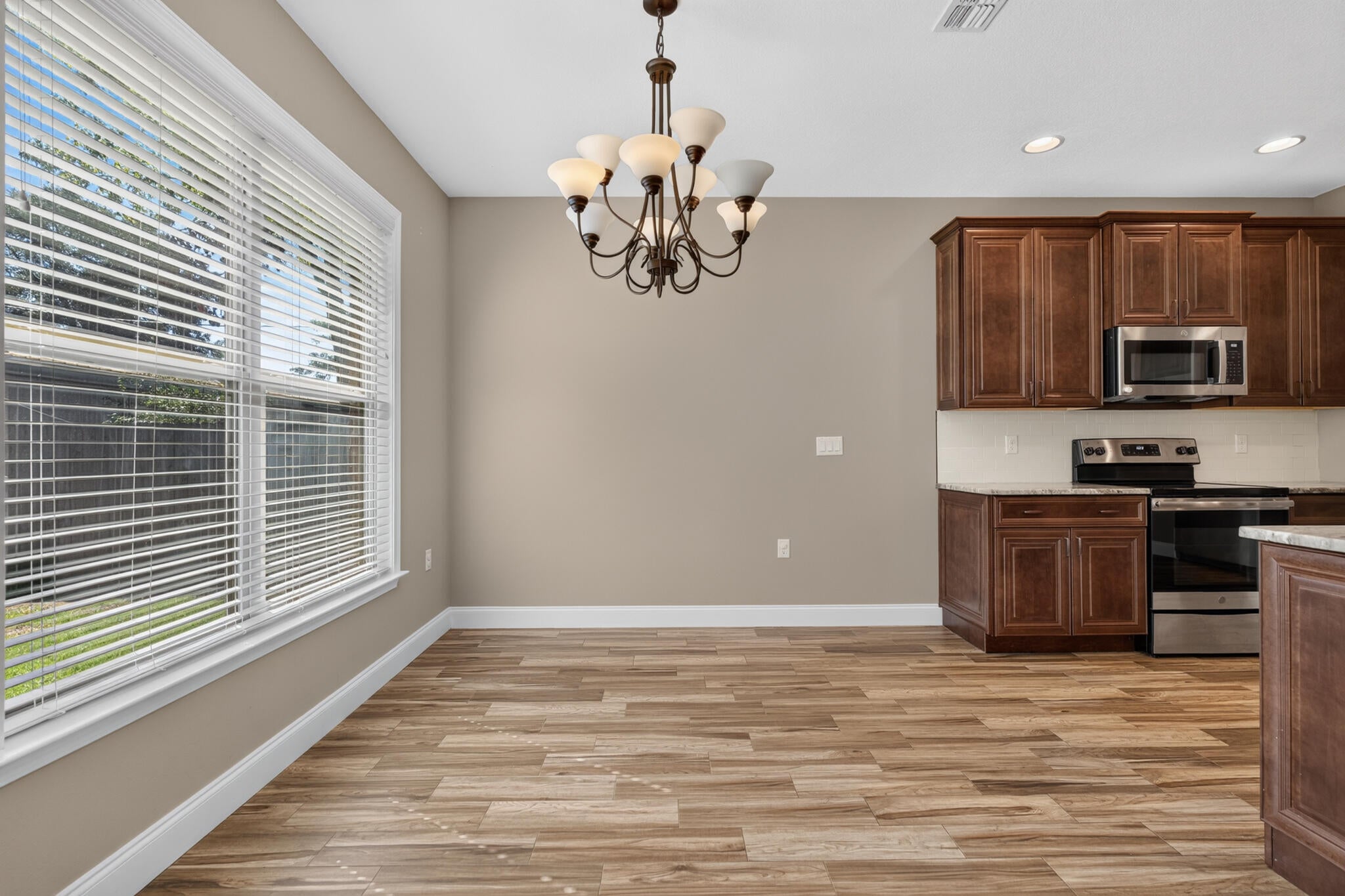 FAIRVIEW HEIGHTS - Residential