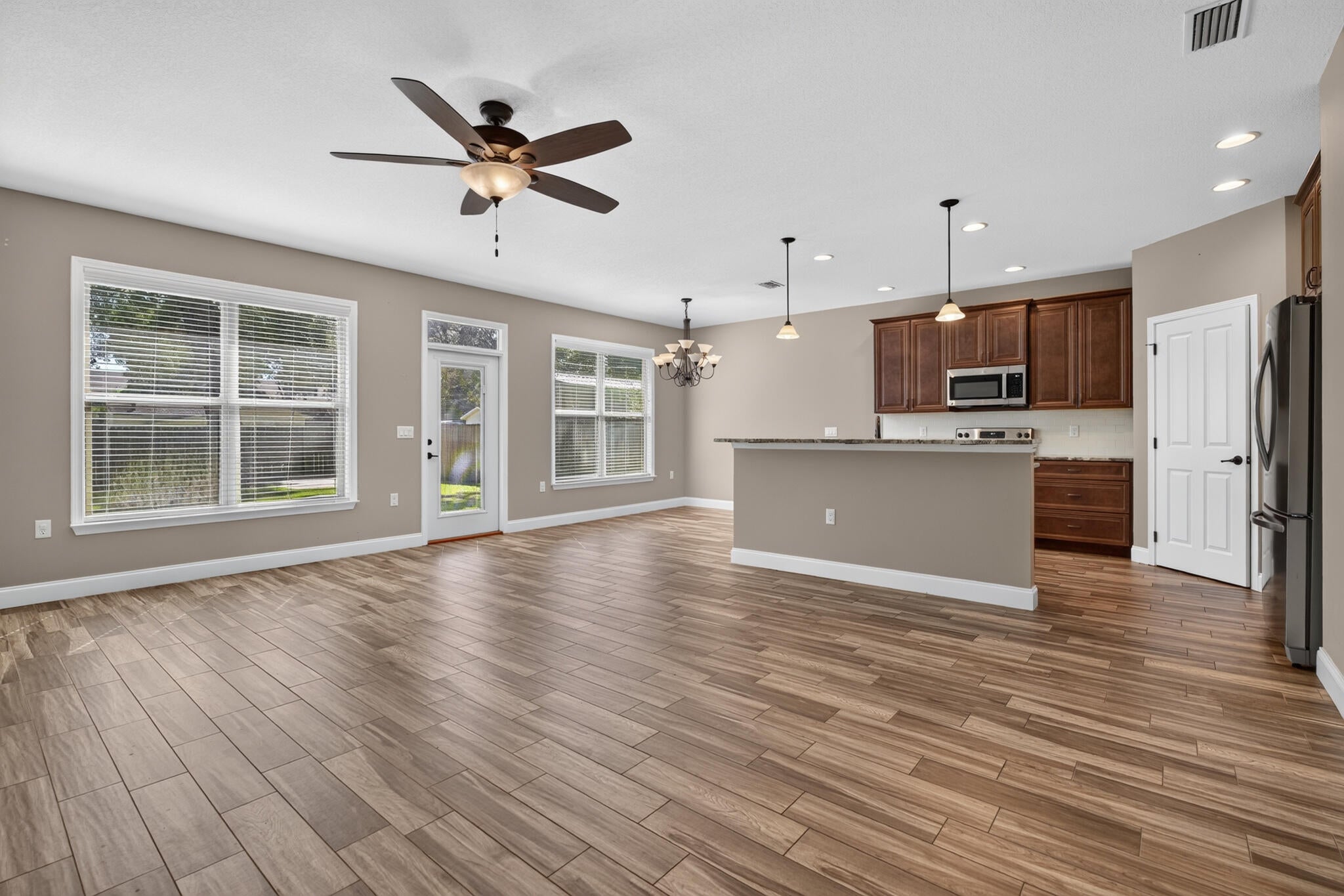 FAIRVIEW HEIGHTS - Residential