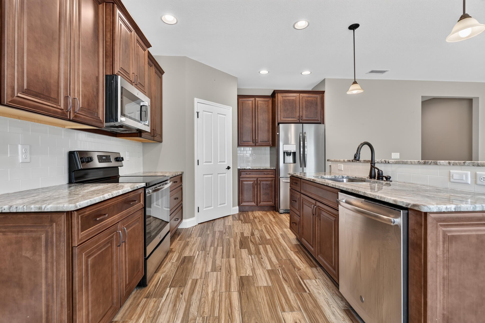 FAIRVIEW HEIGHTS - Residential