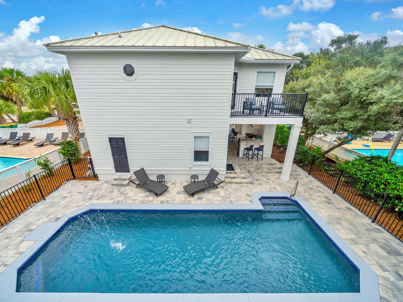 CRYSTAL BEACH - Residential