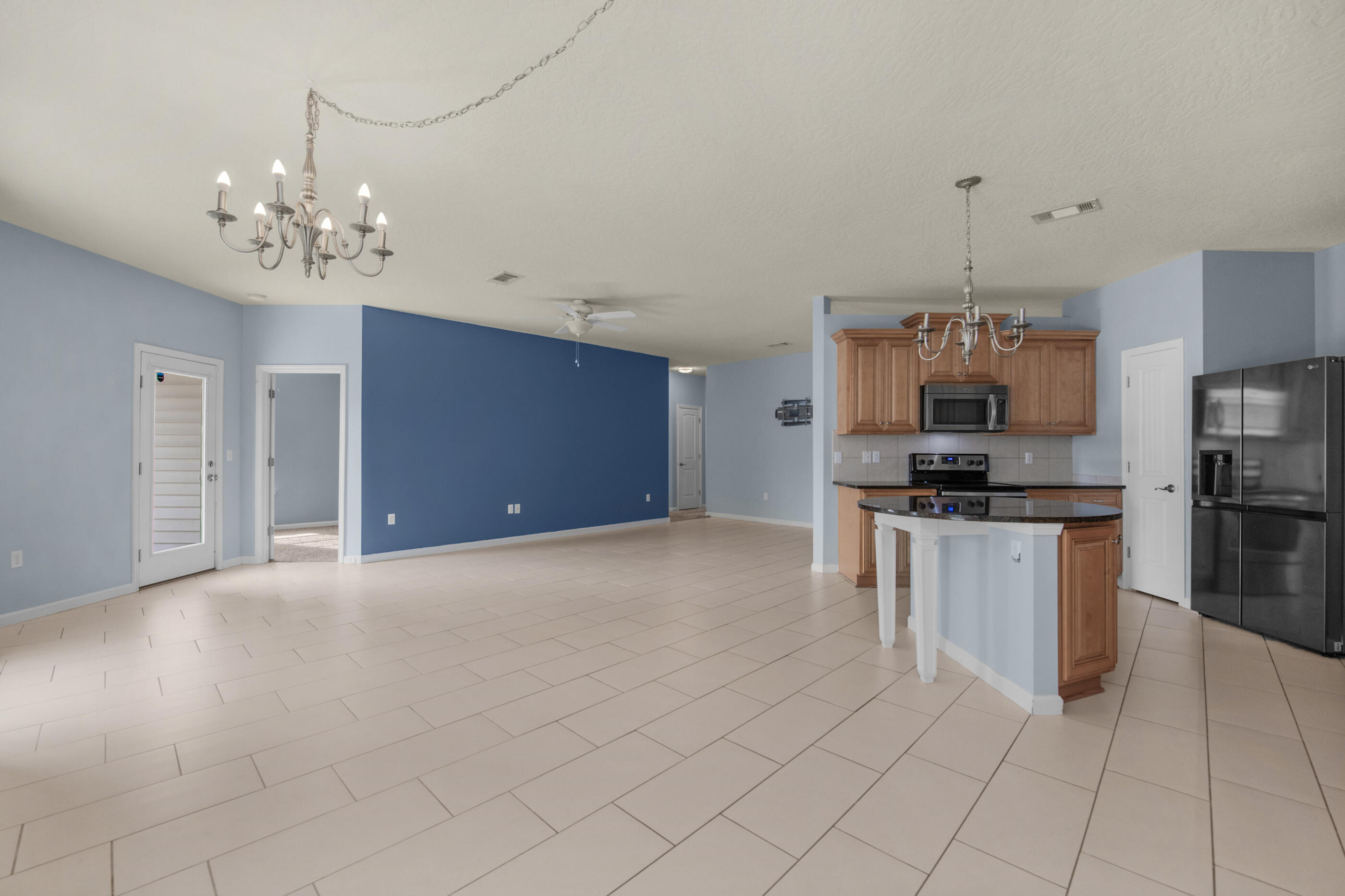 DUGGAN POND ESTATES - Residential Lease