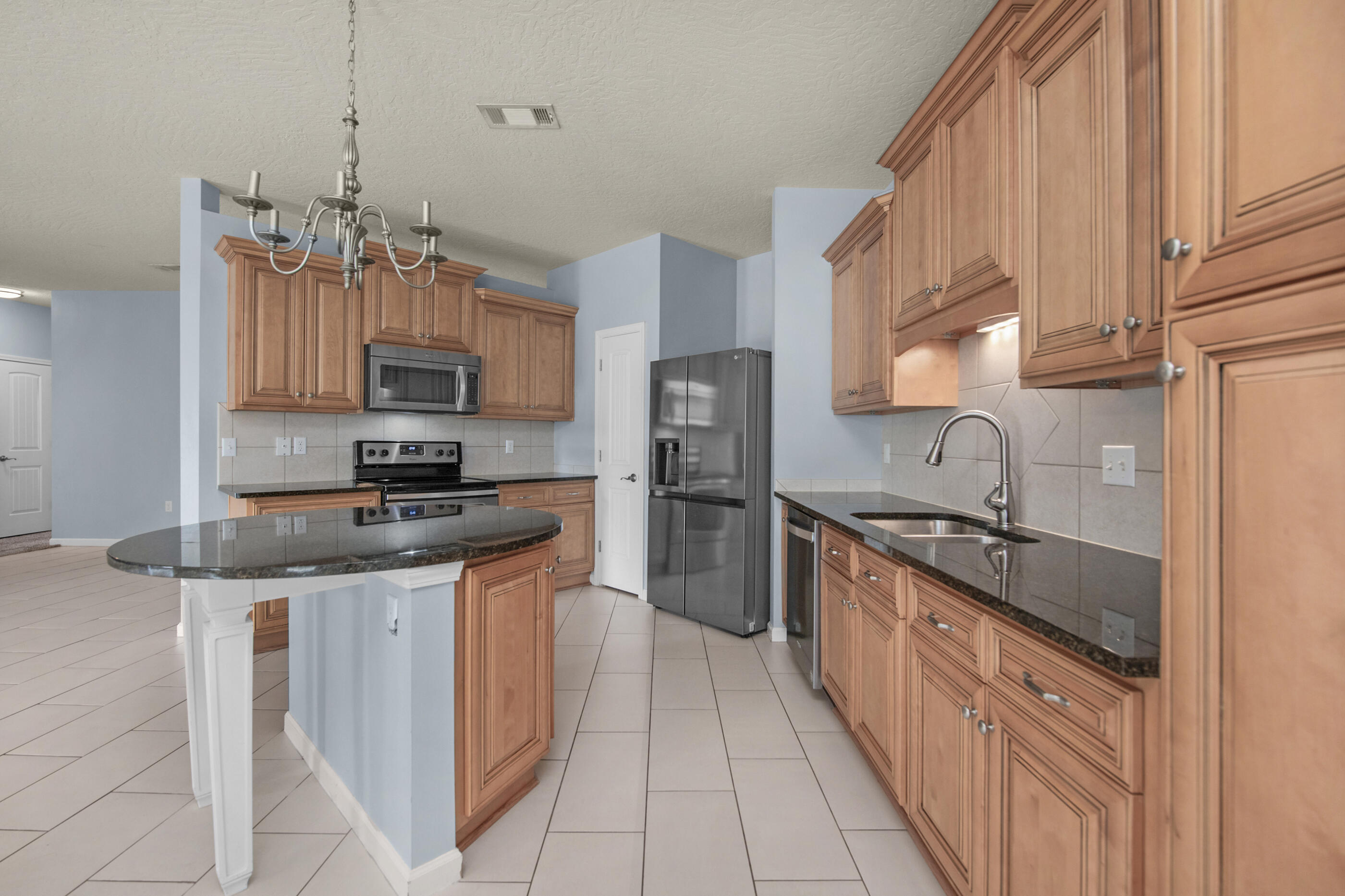 DUGGAN POND ESTATES - Residential Lease