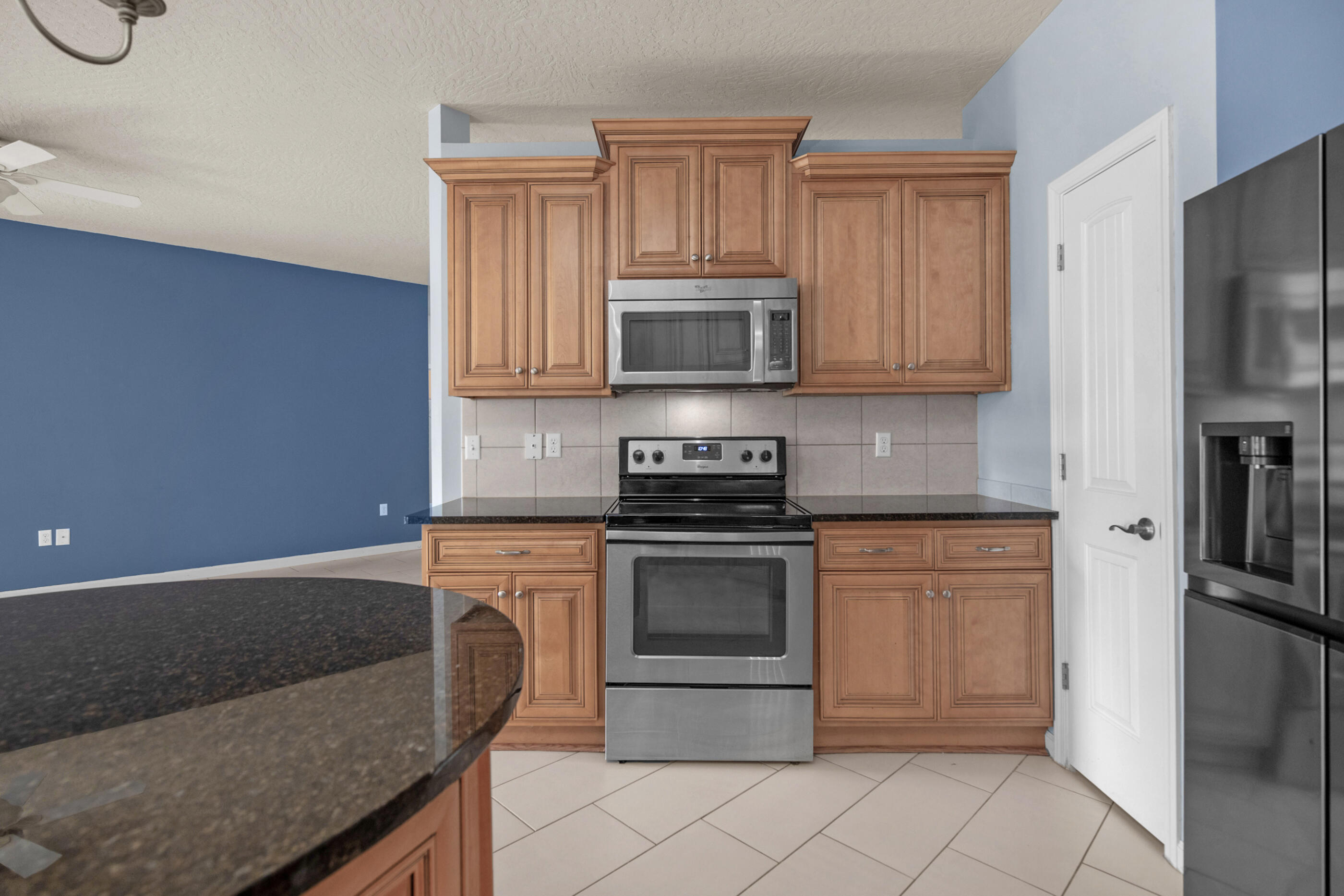 DUGGAN POND ESTATES - Residential Lease