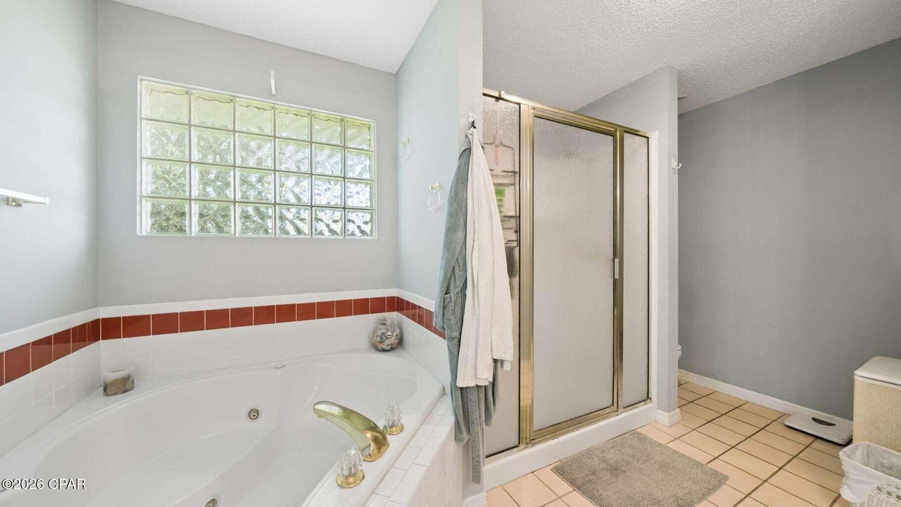NORTHSHORE ADDN PH 6 - Residential