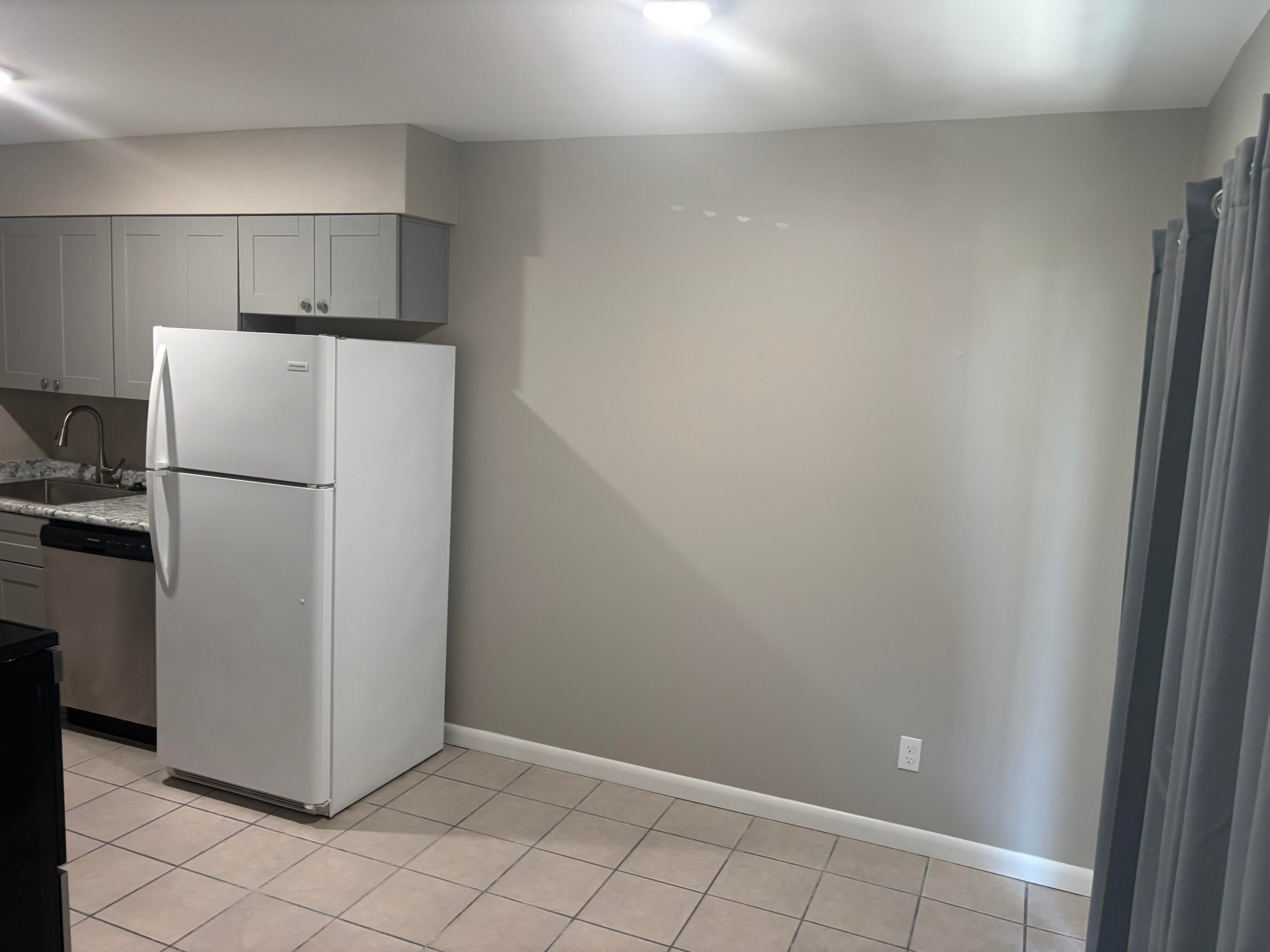 PIER ONE CONDO - Residential Lease