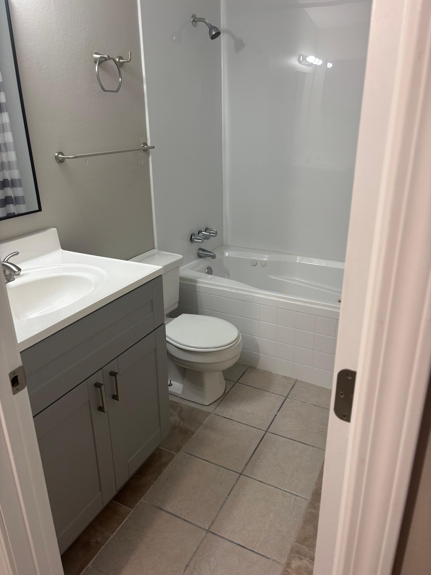 PIER ONE CONDO - Residential Lease