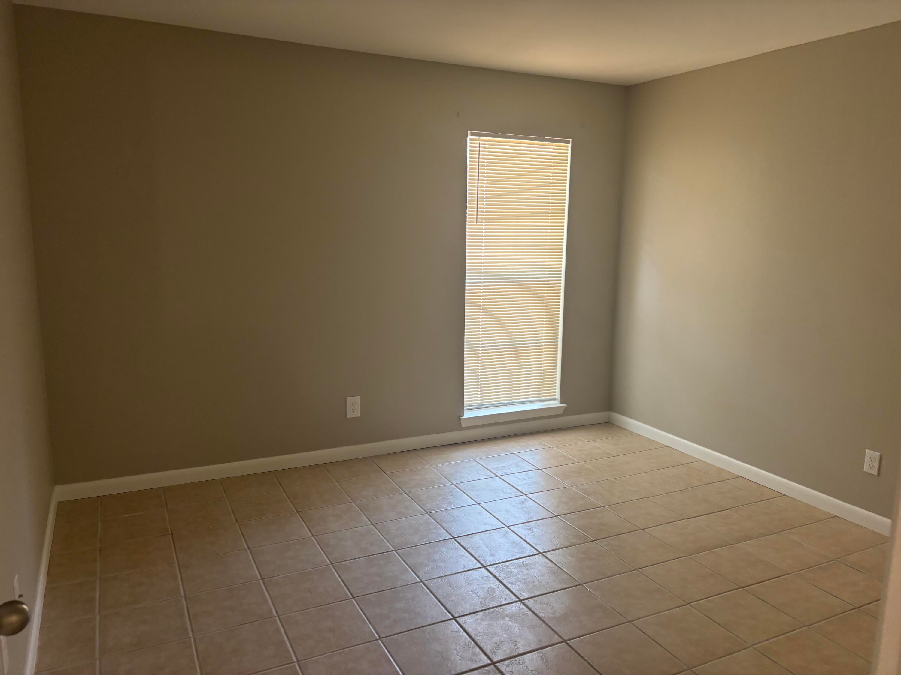 PIER ONE CONDO - Residential Lease
