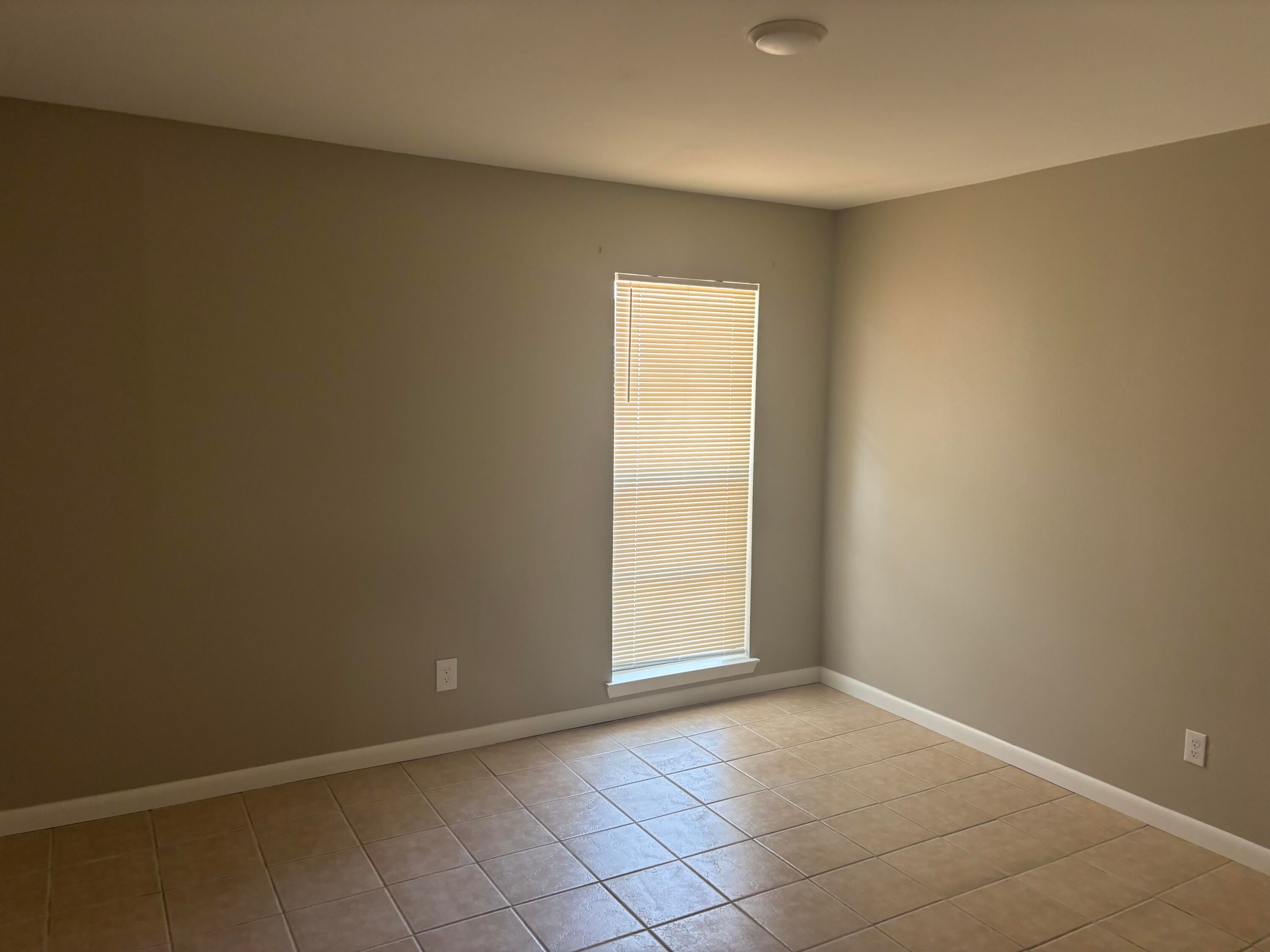 PIER ONE CONDO - Residential Lease