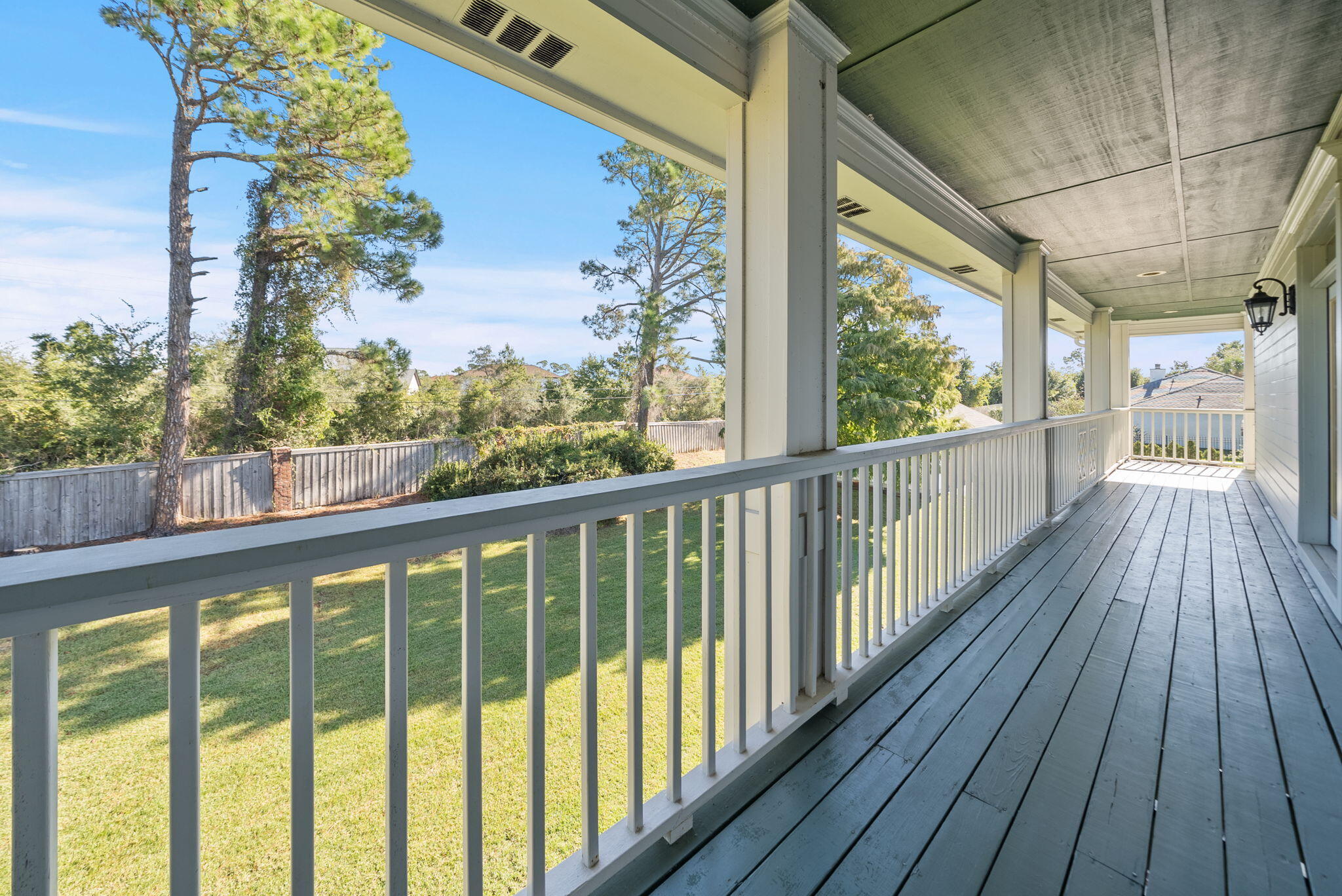LEGEND LAKES - Residential