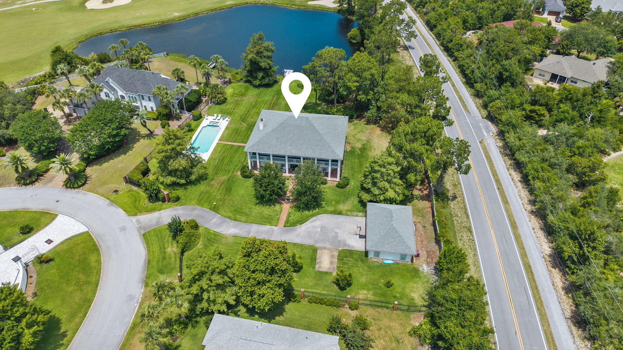 LEGEND LAKES - Residential