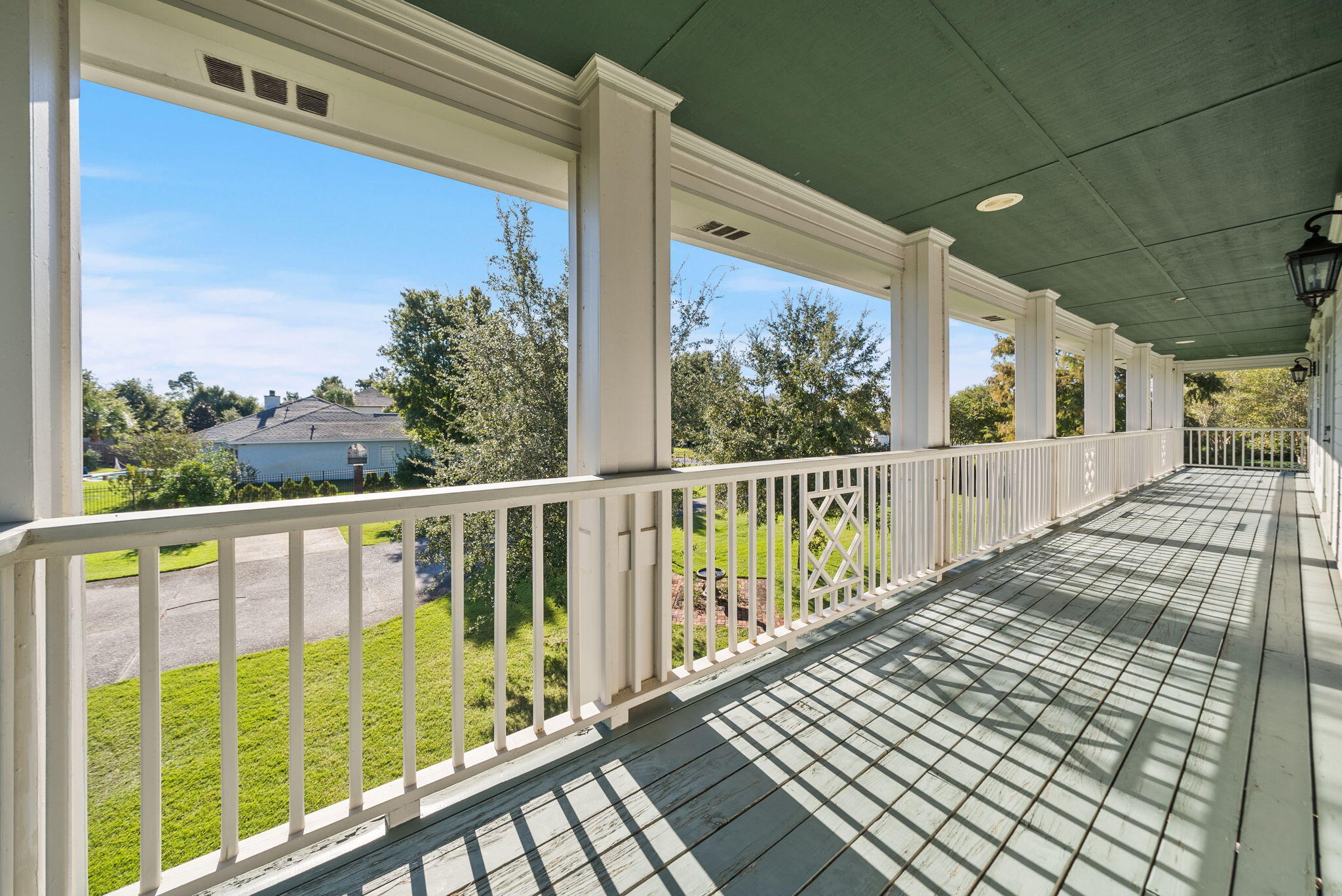 LEGEND LAKES - Residential
