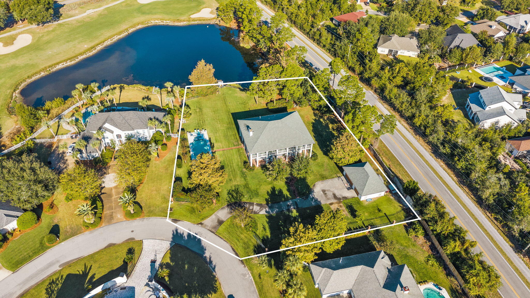LEGEND LAKES - Residential