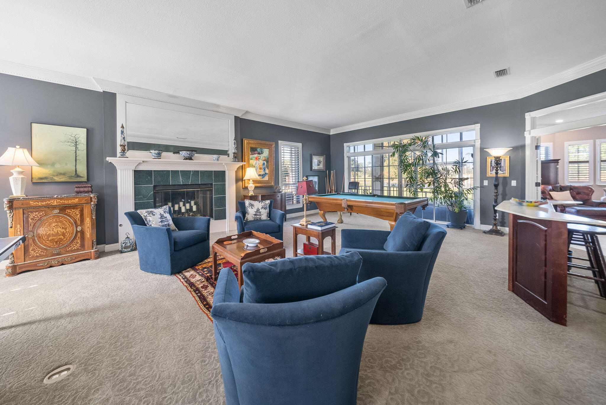 LEGEND LAKES - Residential