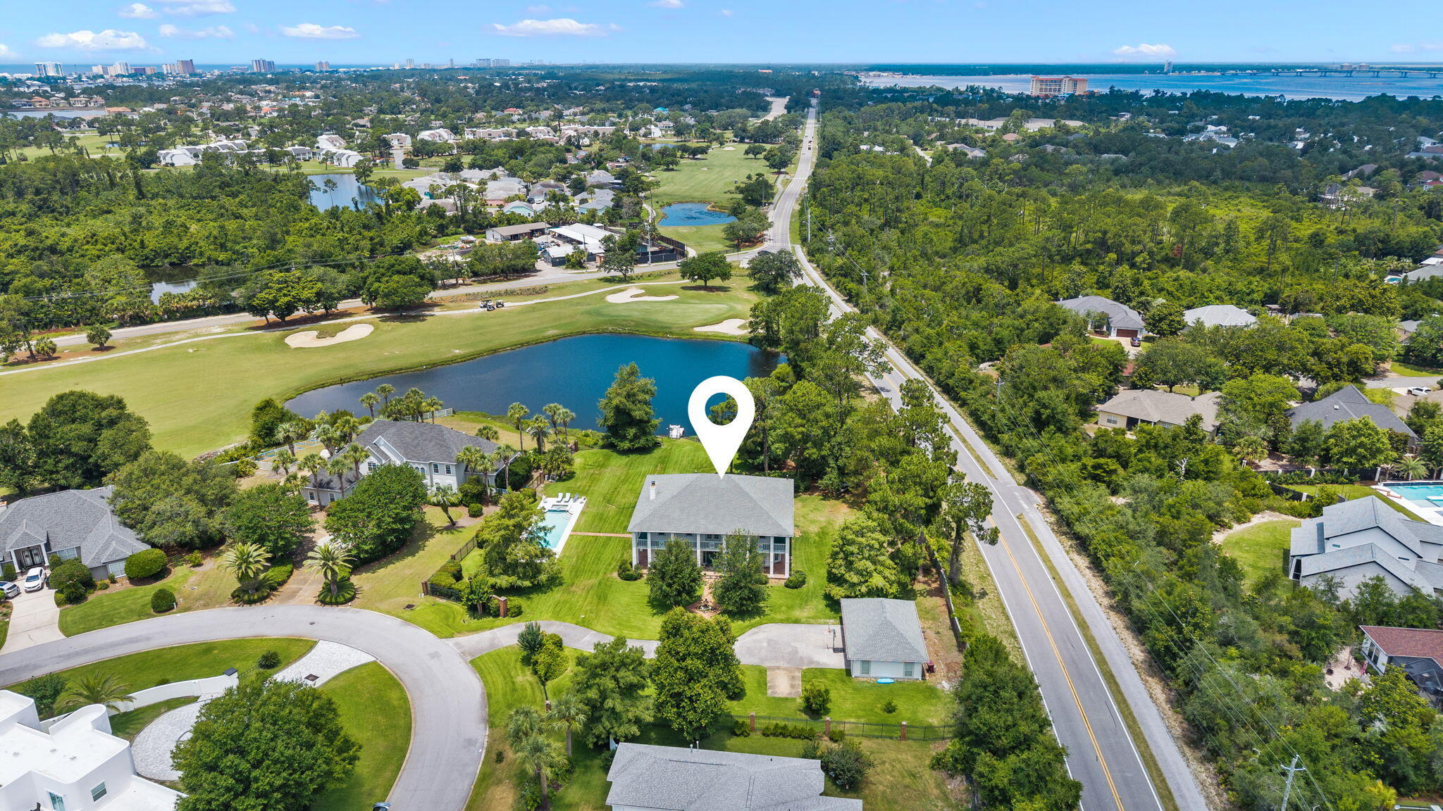 LEGEND LAKES - Residential