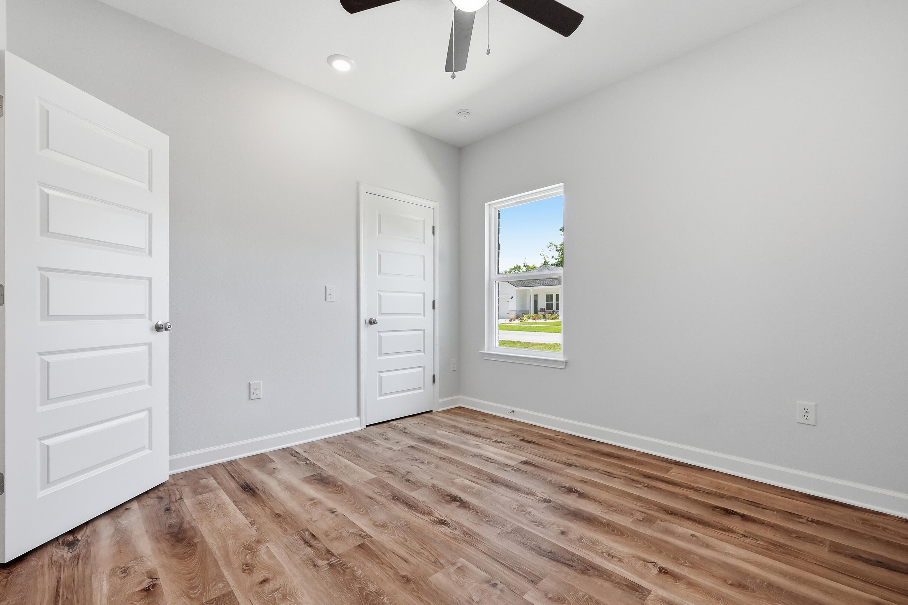 Grande Oaks - Residential