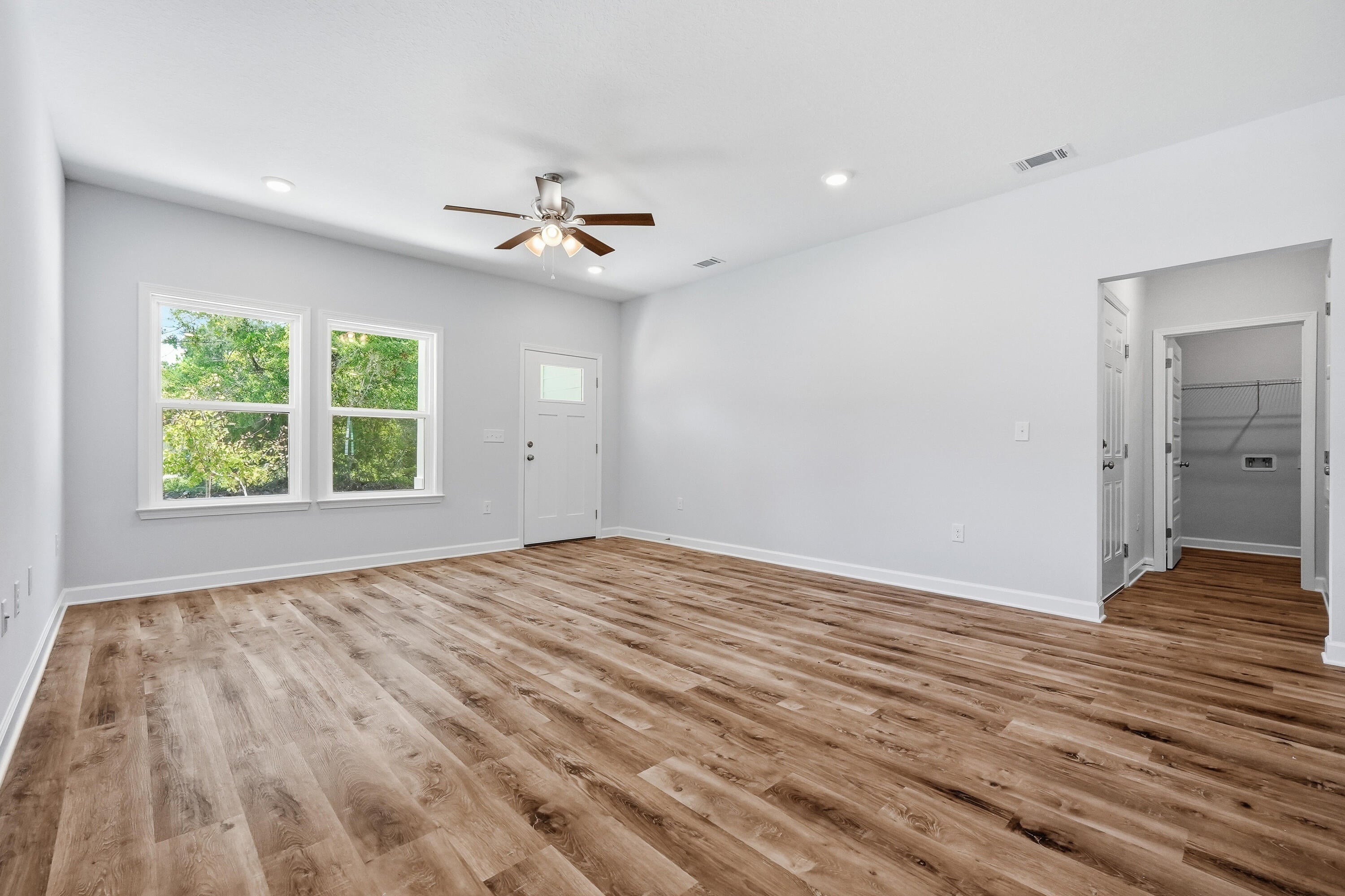 Grande Oaks - Residential