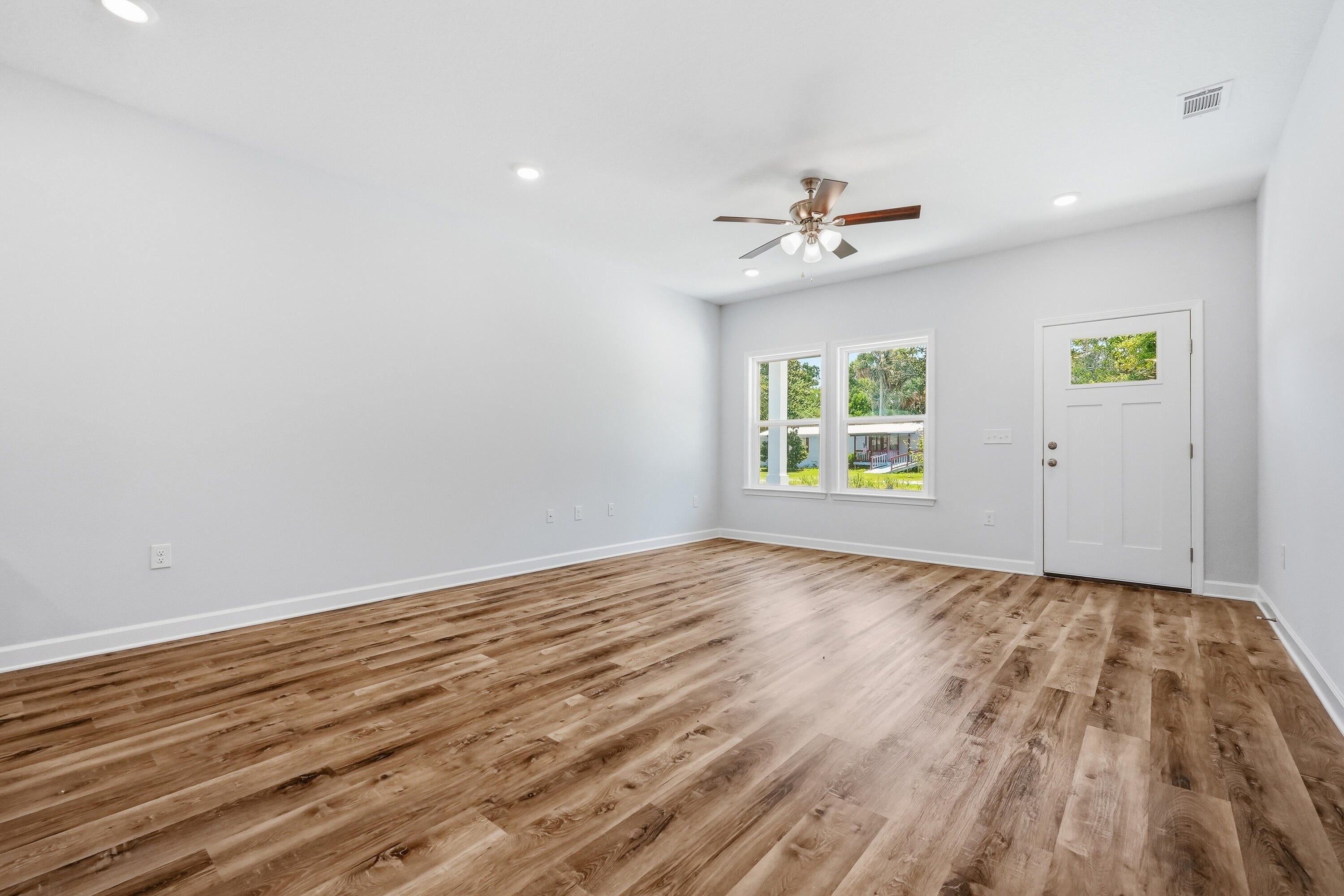 Grande Oaks - Residential