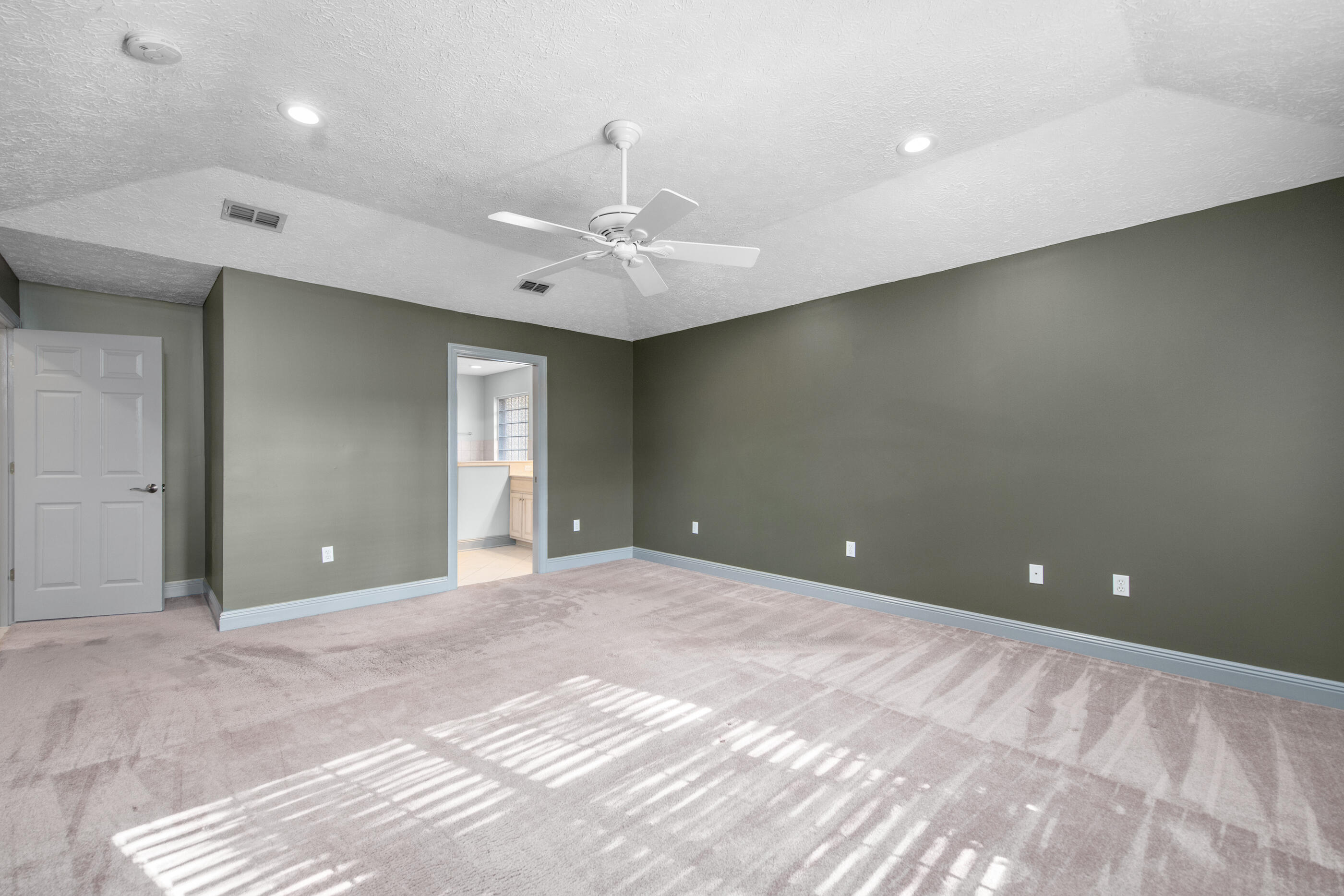MAGNOLIA FOREST S/D - Residential