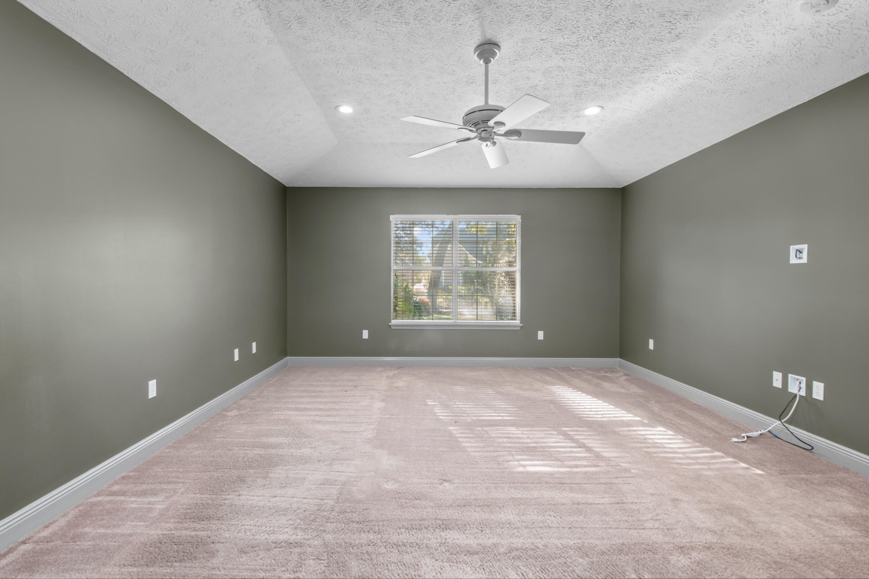 MAGNOLIA FOREST S/D - Residential