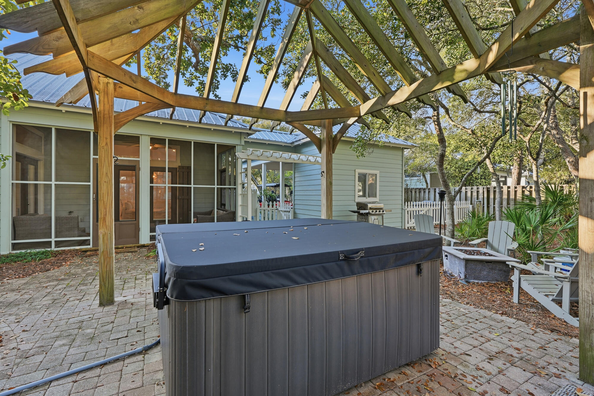 SEABREEZE EAST - Residential