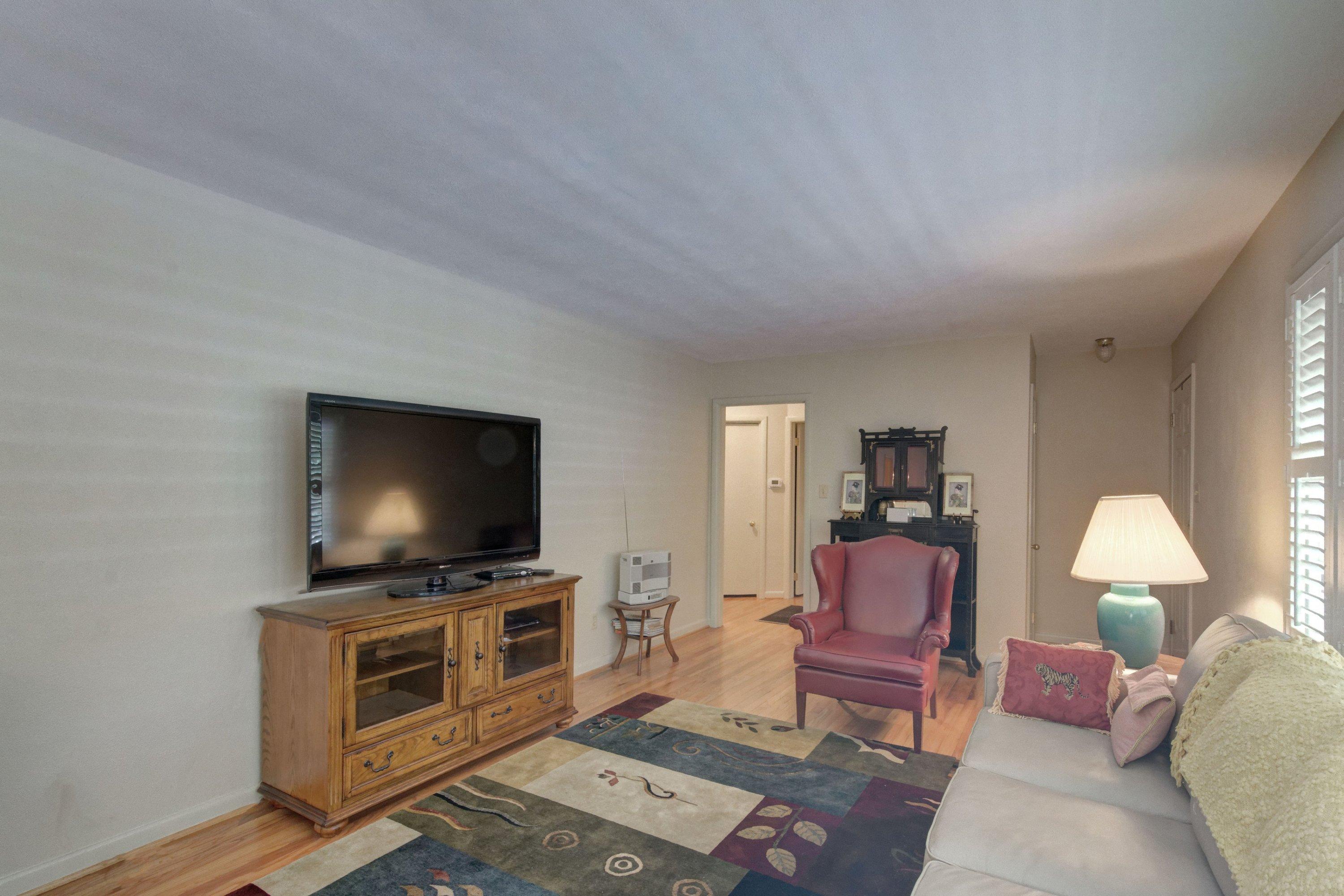 LAKEVIEW - Residential