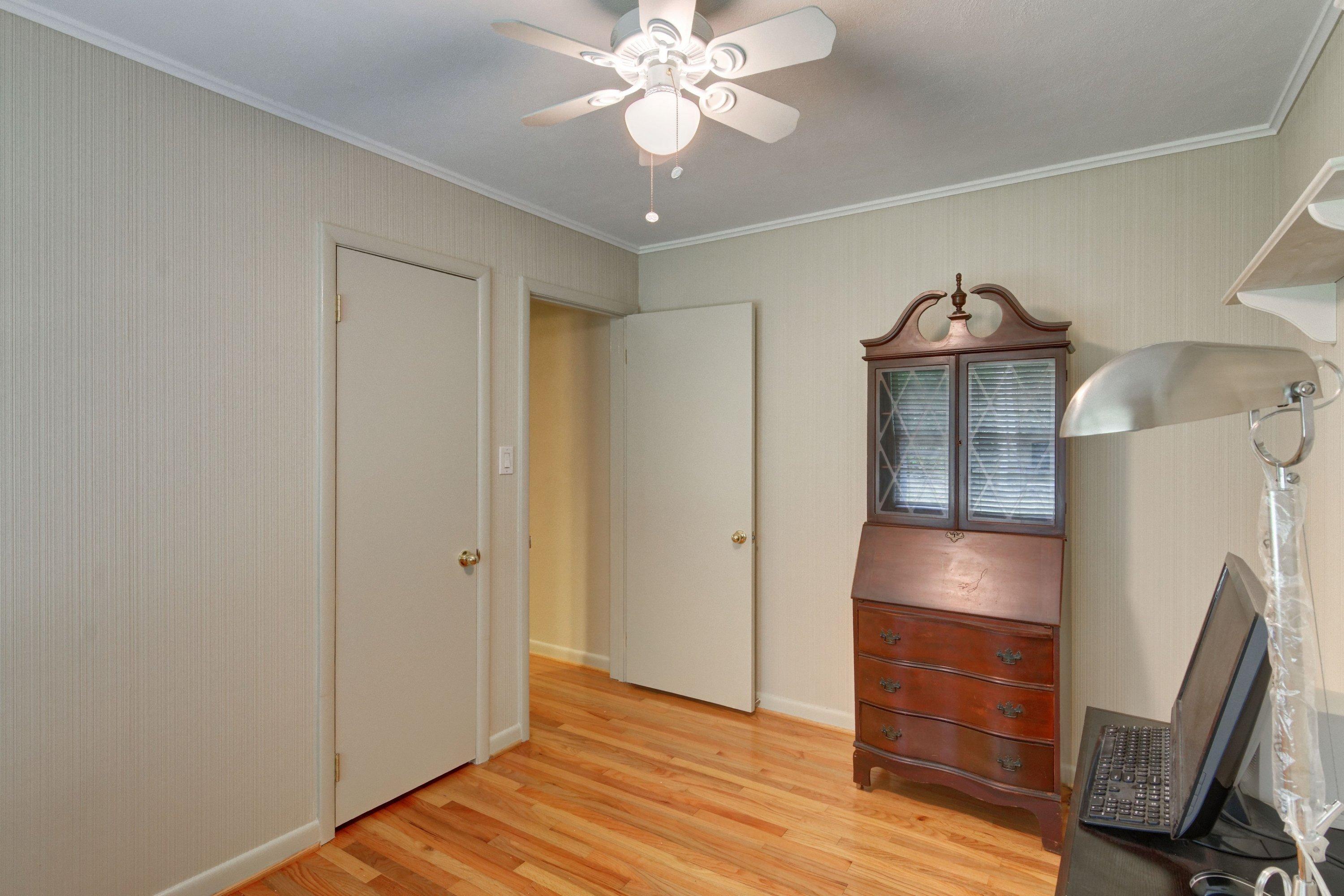 LAKEVIEW - Residential