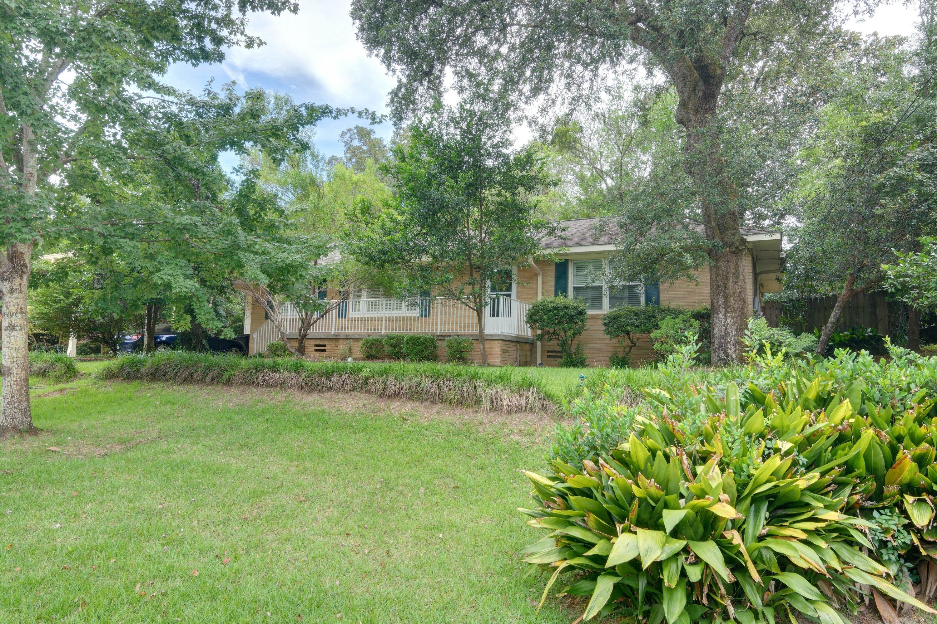LAKEVIEW - Residential