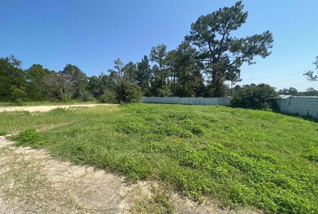 Ten Lakes Estates Sub Un II - Land