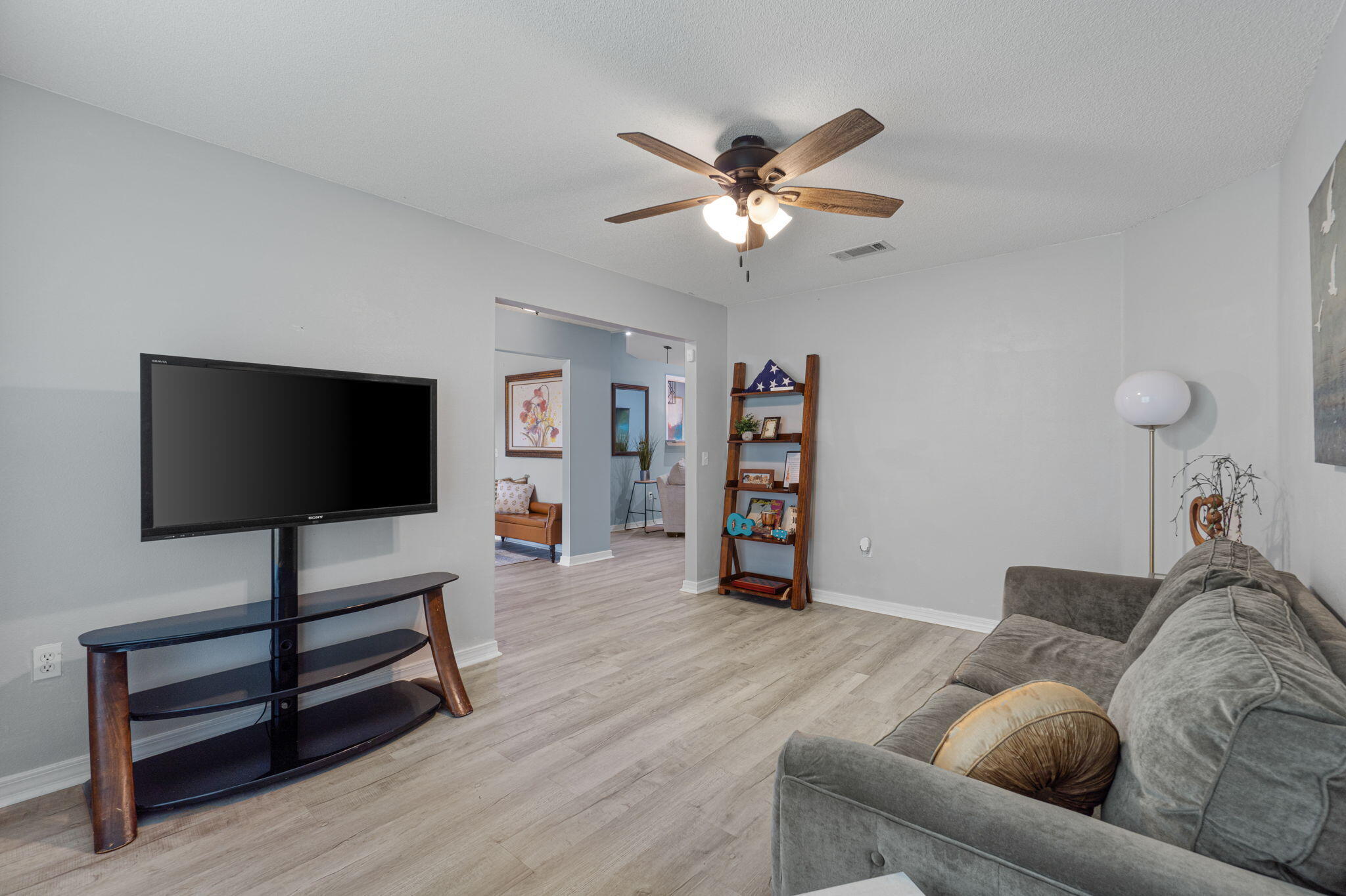 ALICIA PLACE - Residential