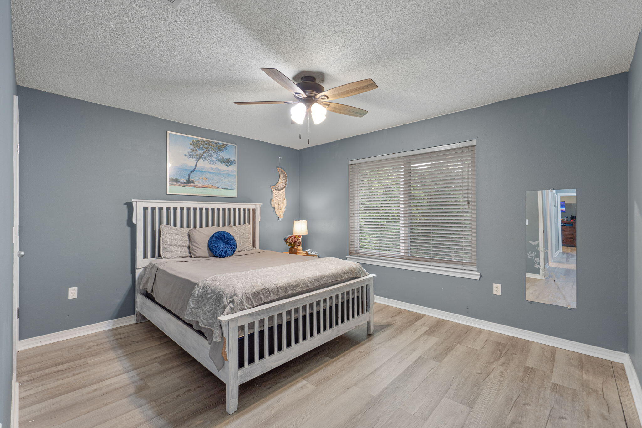 ALICIA PLACE - Residential