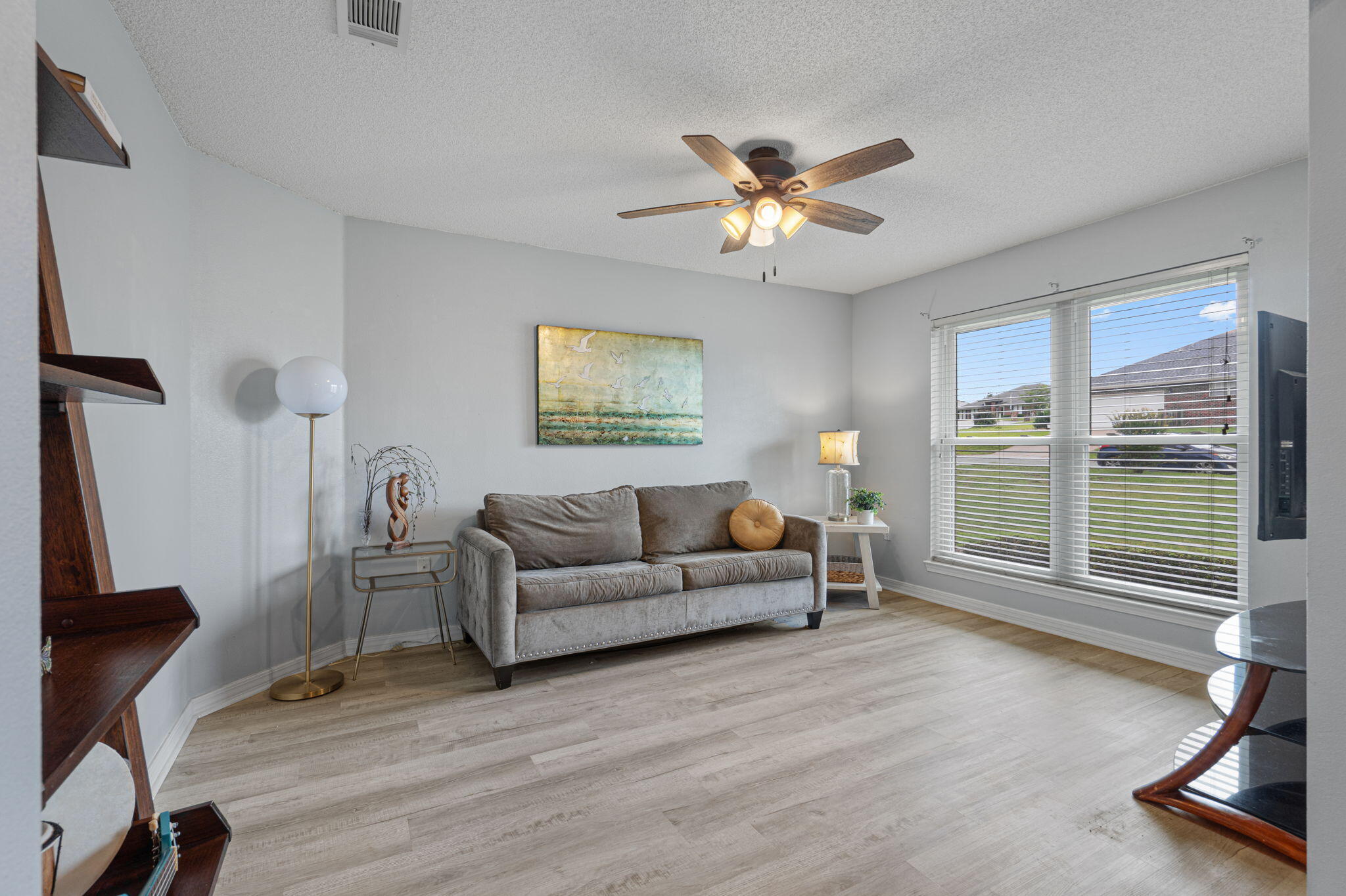 ALICIA PLACE - Residential