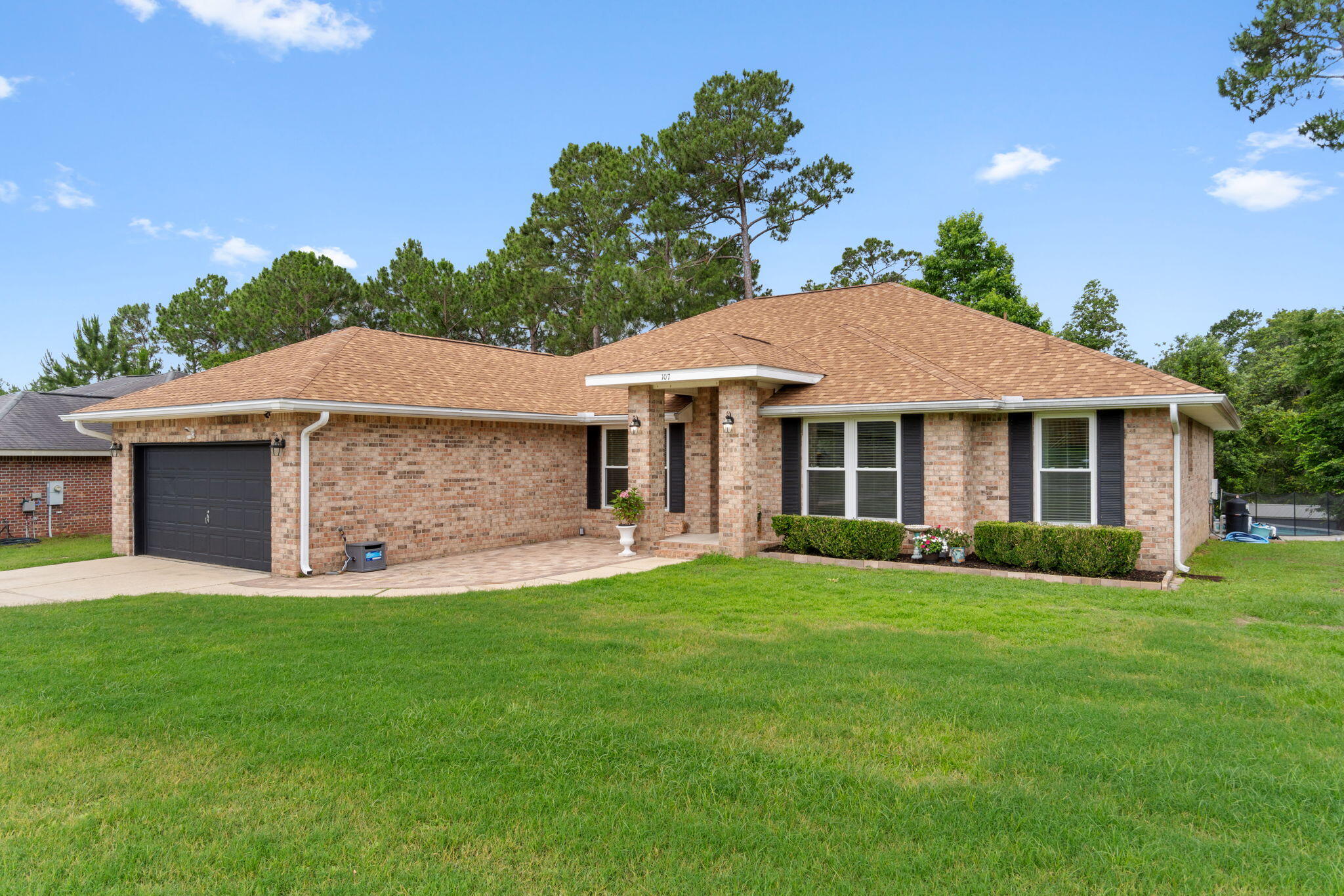 ALICIA PLACE - Residential