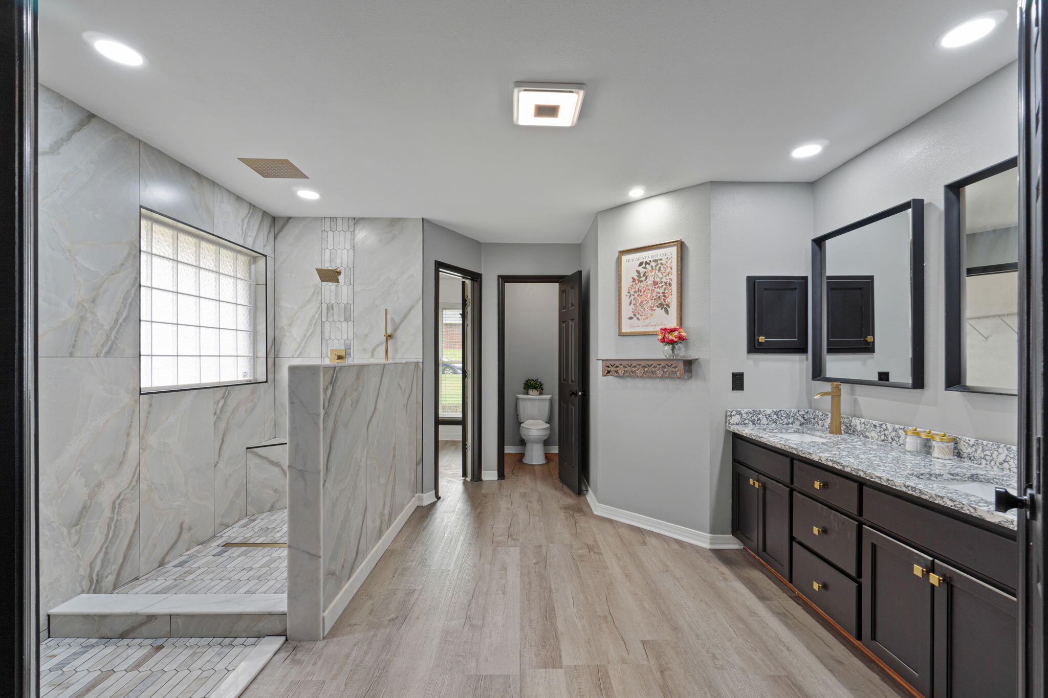 ALICIA PLACE - Residential